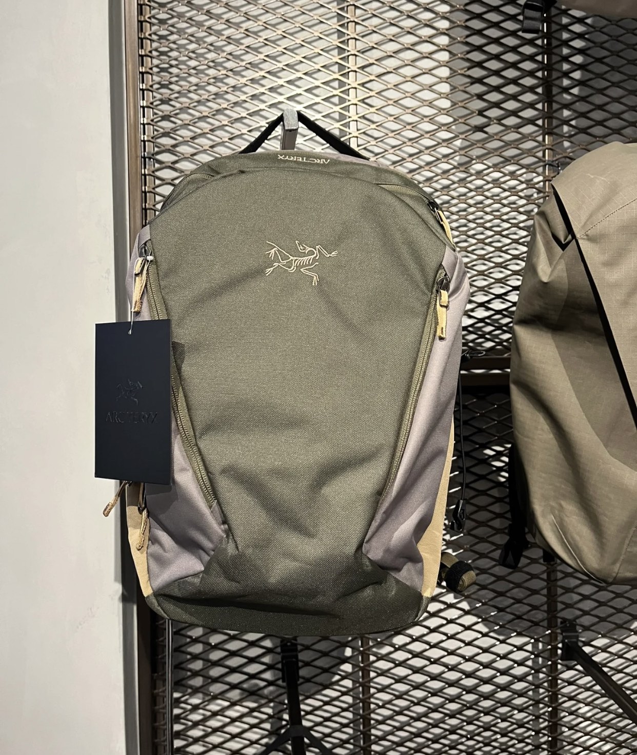 seamlessly functioning as a chic diaper bag, daily commuter, or travel - Bag
