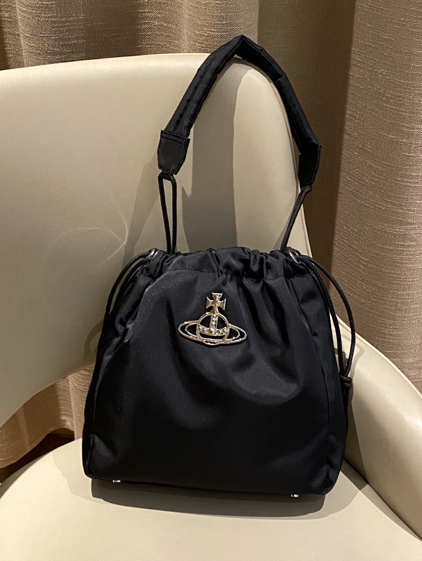 A classic tote silhouette designed for versatile styling - Bag