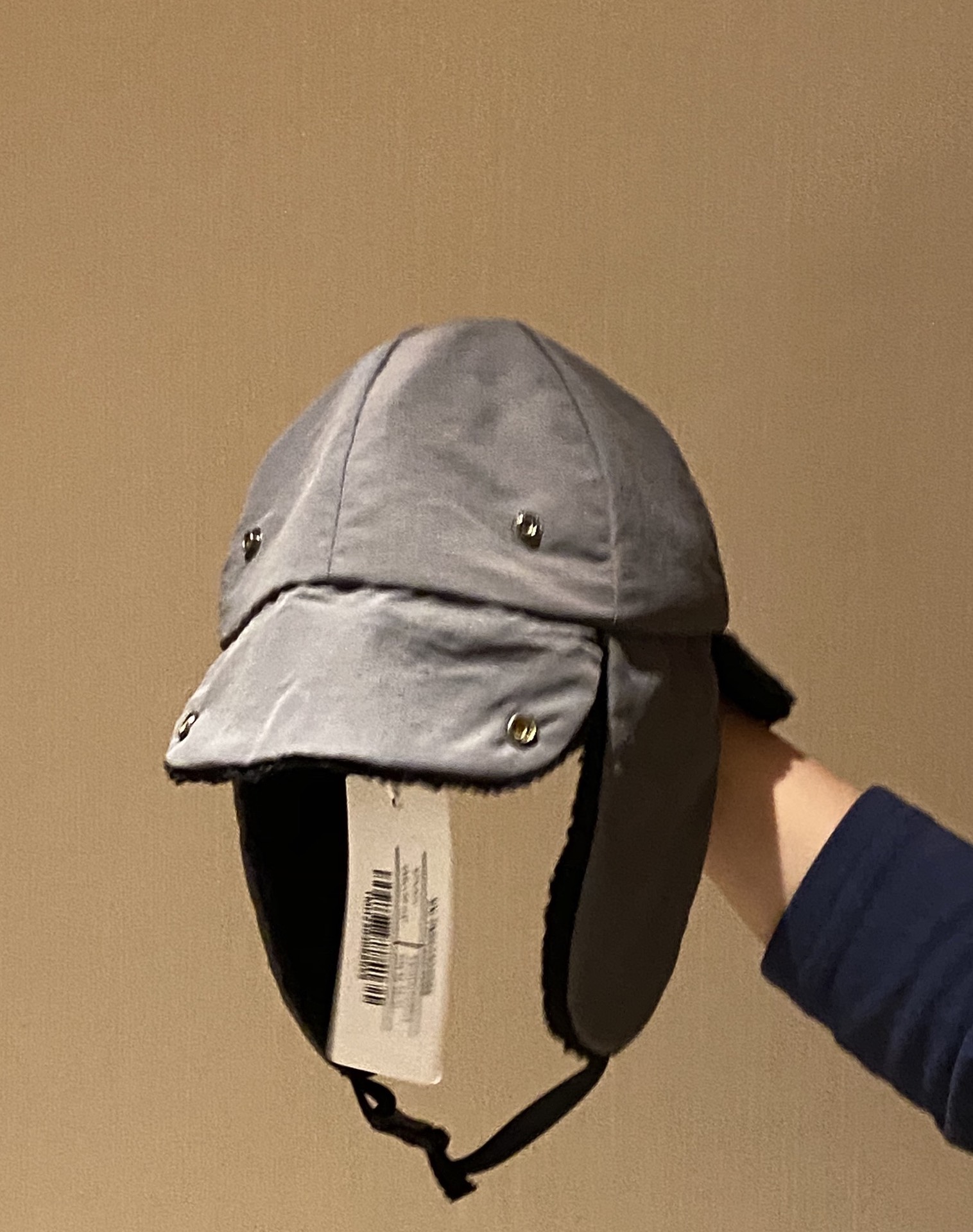 Rock gray/blackThe hat shape is also surprisingly good - Hat 7