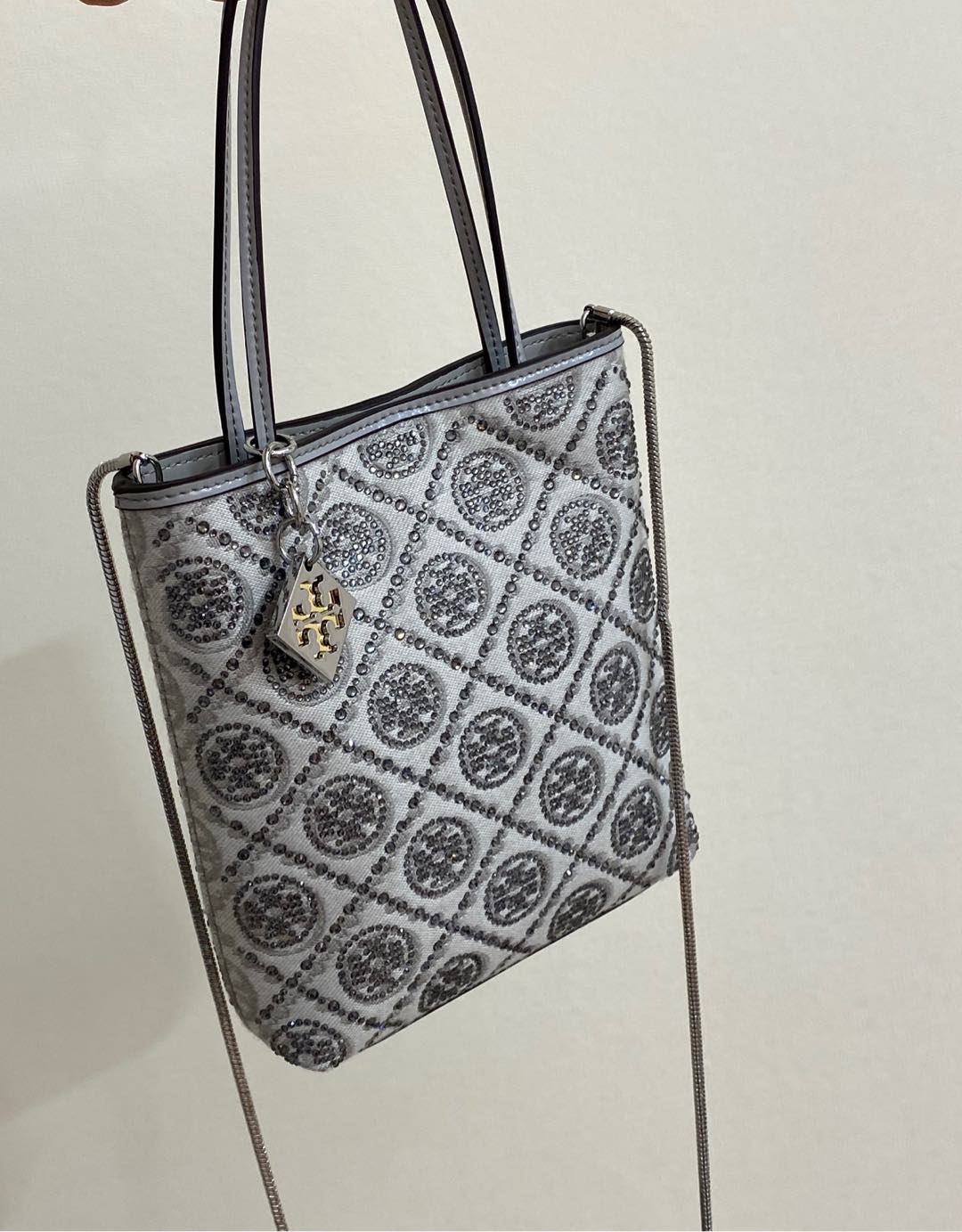 Style:** Crystal Tote Bag - Comprehensive 4