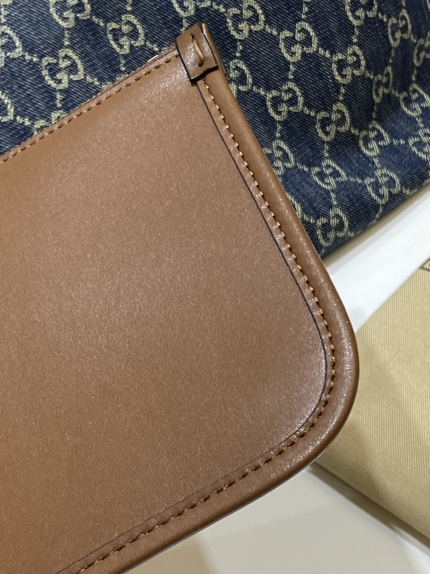 Balenciaga Luxury Designer Handbag Shoulder Crossbody Bag crafted in 3