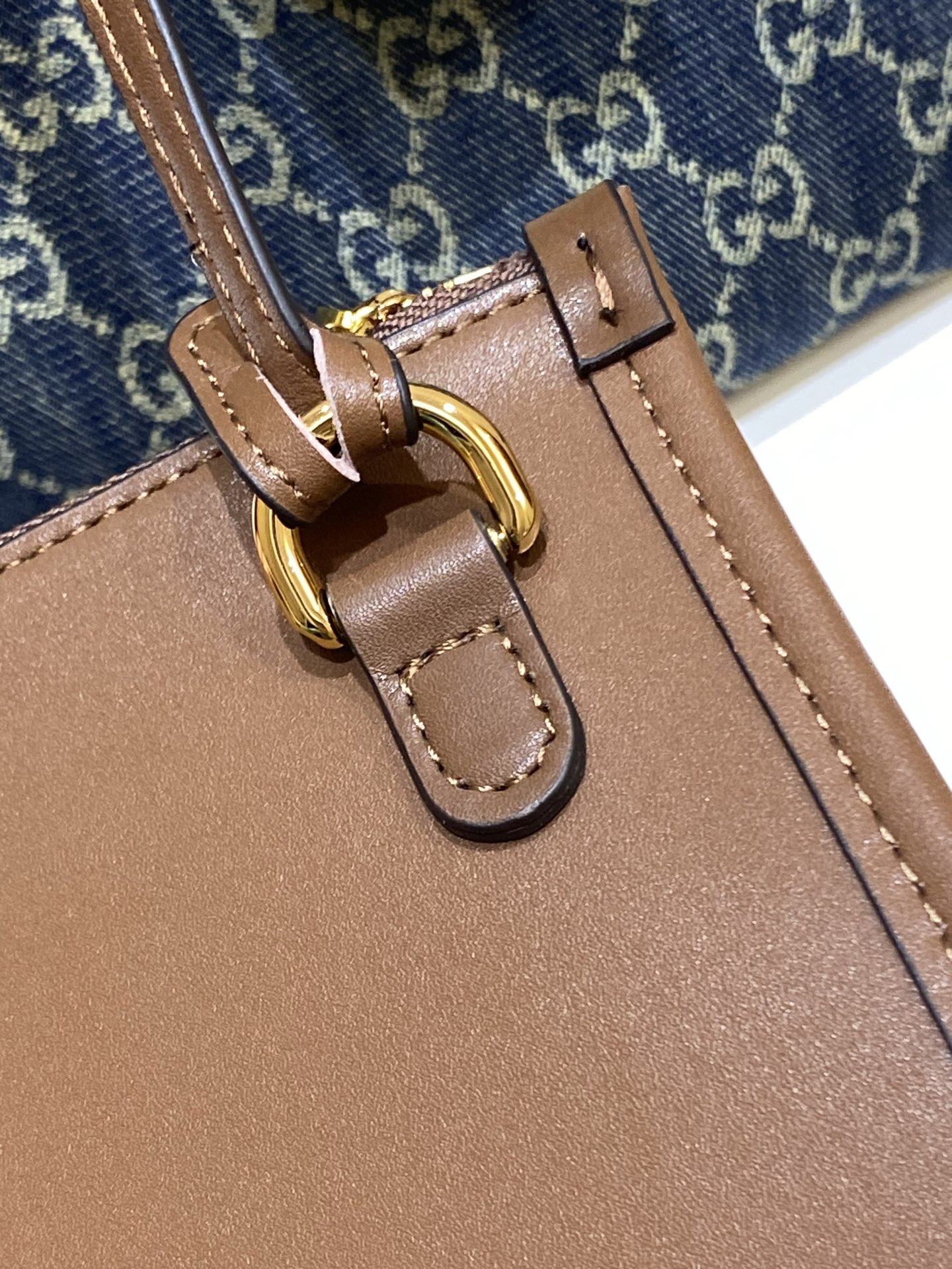 Balenciaga Luxury Designer Handbag Shoulder Crossbody Bag crafted in 4