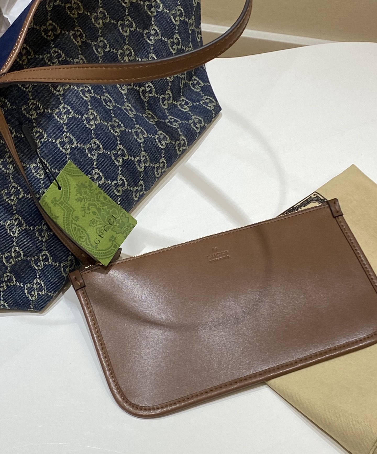 Cartier Luxury Designer Handbag Shoulder Crossbody Bag crafted in 4