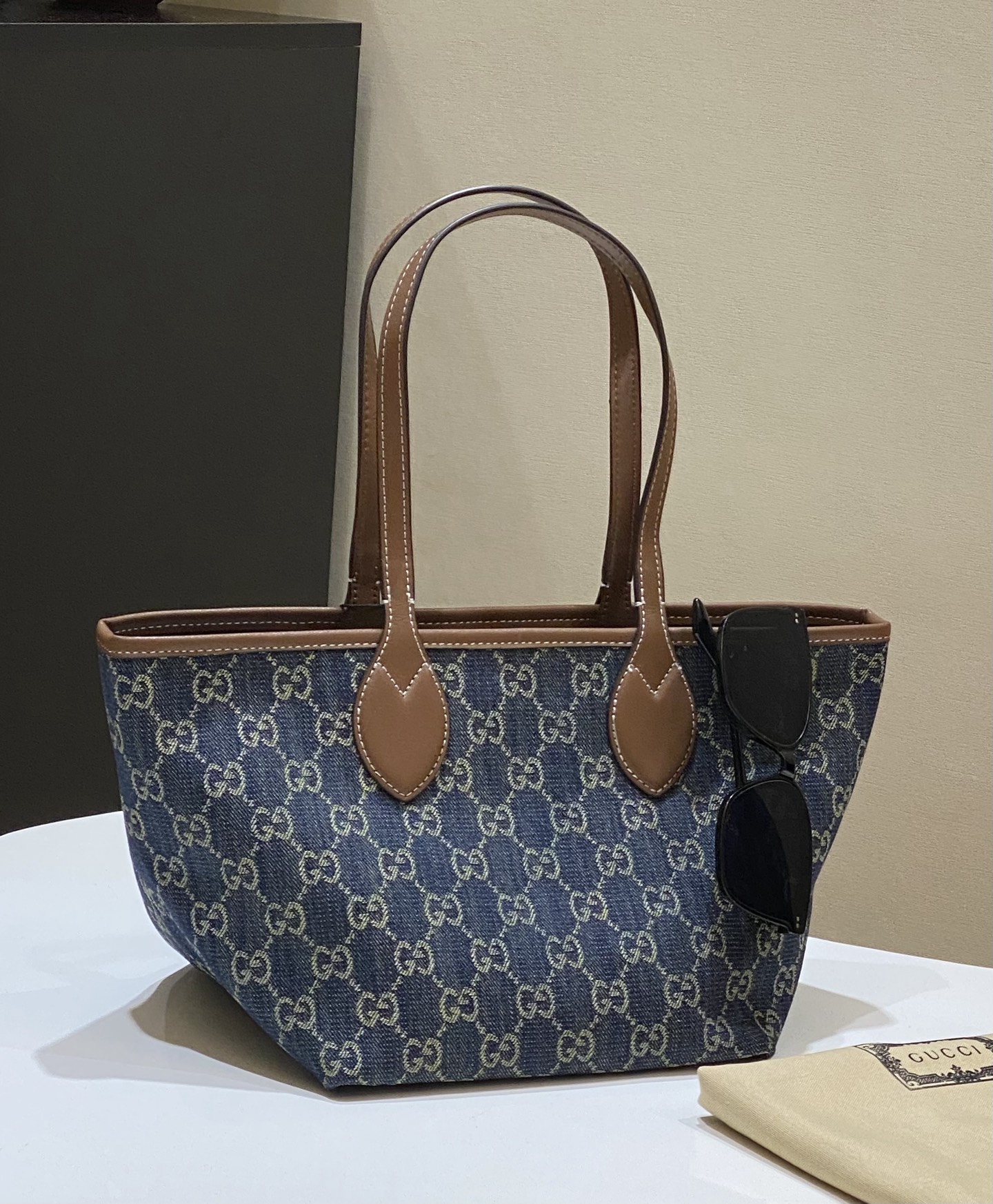 Omega Luxury Designer Handbag Shoulder Crossbody Bag crafted in premium 2