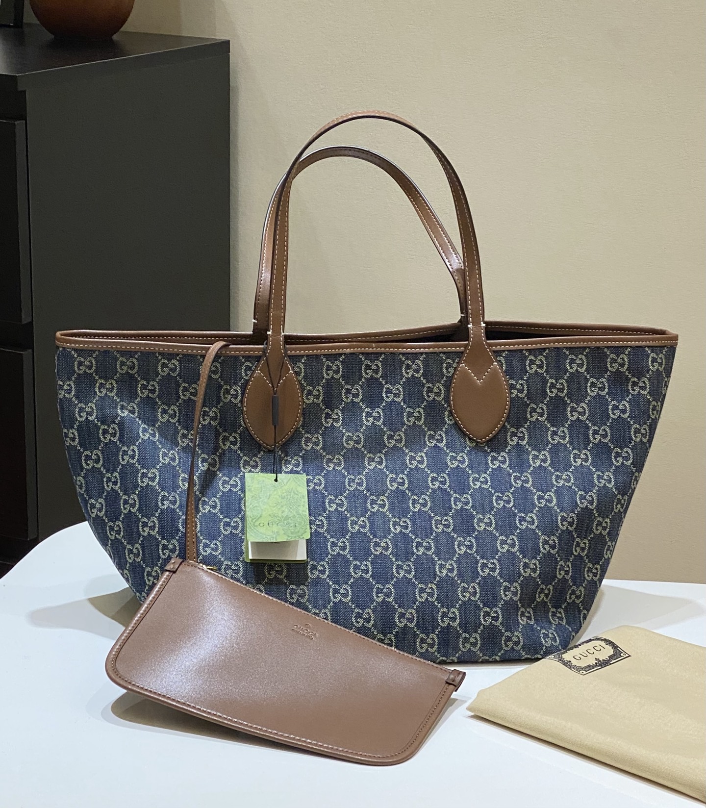 Cartier Luxury Designer Handbag Shoulder Crossbody Bag crafted in