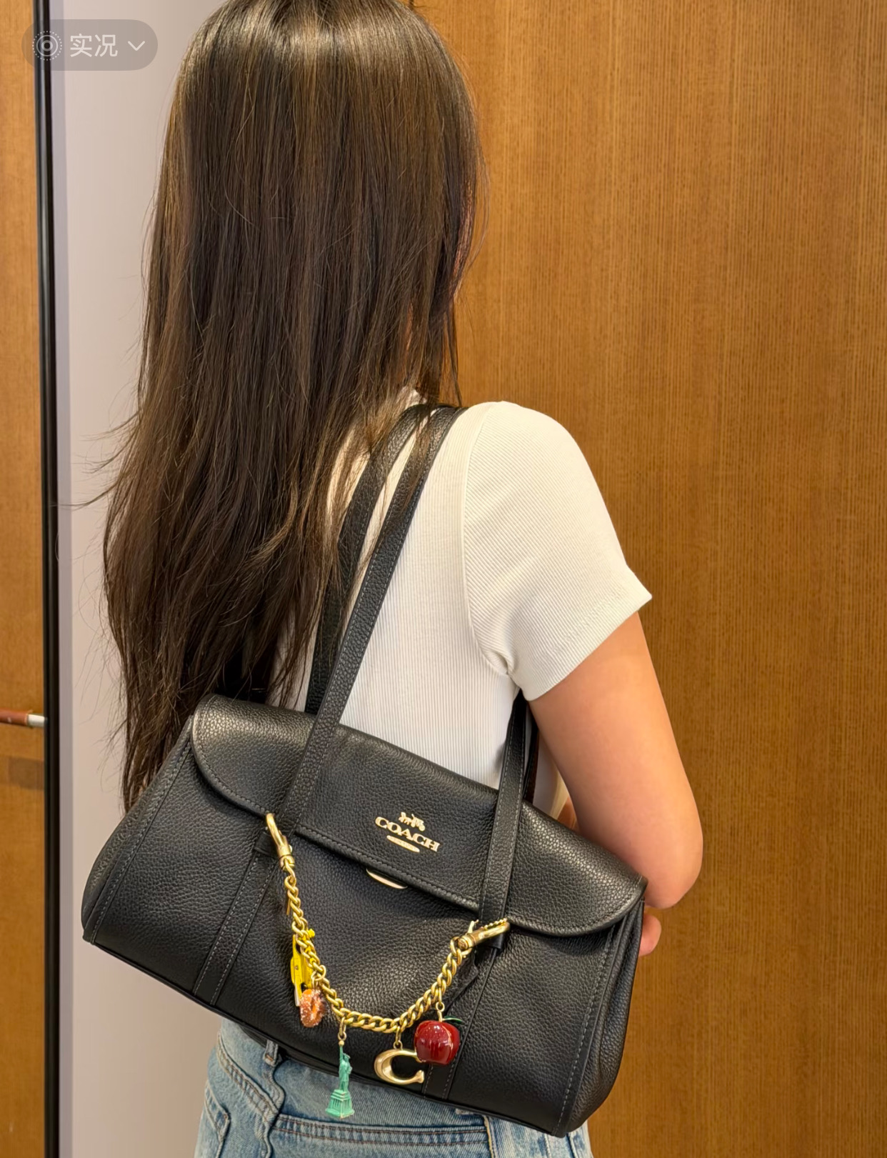 Alexander McQueen Classic Luxury Handbag Shoulder Crossbody Bag 4
