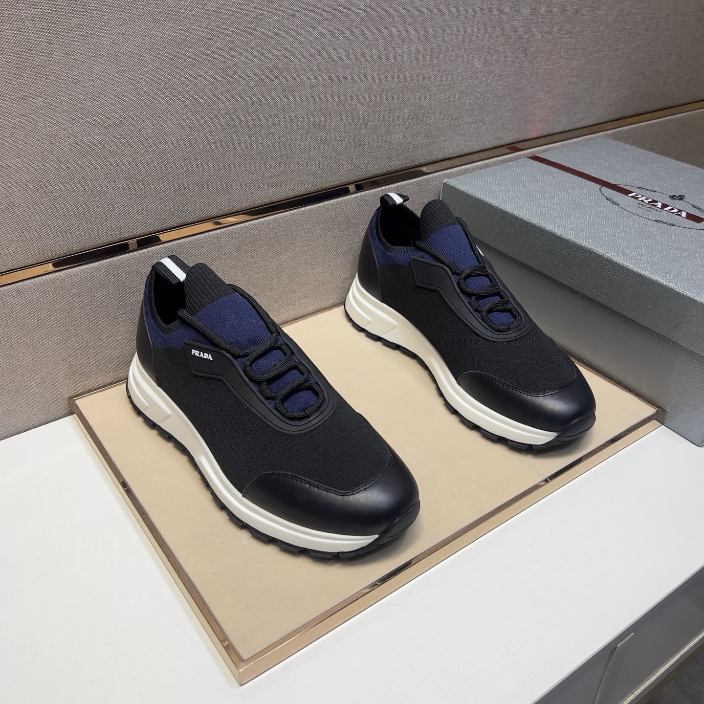 NO:278844,[Pre-Premium] Men's casual shoes 2025z cabinet are available simultaneously. Size: 38-44# The 3-color uppers are made of multi-material spliced ​​mesh fabric inner lining, comfortable and breathable, the original sole is comfortable and wear-resistant, and the real shot is even better.19860909【普～】男士休闲鞋2025z柜同步发售 码数:38-44# 3个颜色鞋面选用多材质拼接网布内里,舒适透气,鞋底原版舒适耐磨大底,实物拍摄实物更赞,,Men's shoes