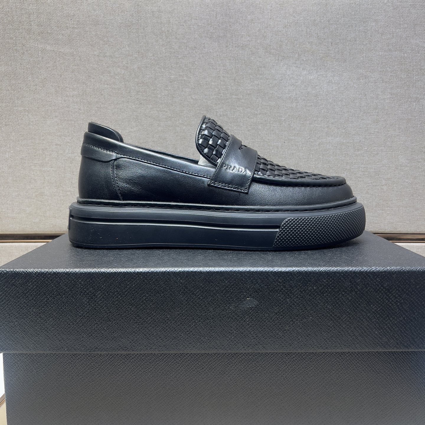 Prada Men's Leather Loafers - Comfortable and Stylish Casual Shoes 4 i1742575897829 6998 0 2