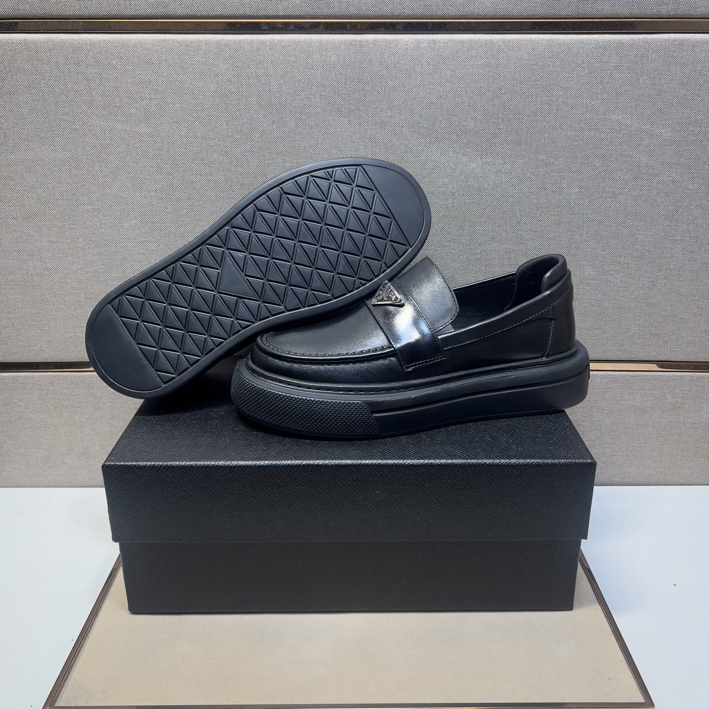 Prada Men's Leather Loafers Comfortable Classic Platform Loafers Size 38-44 9 i1742576009745 1342 0 7