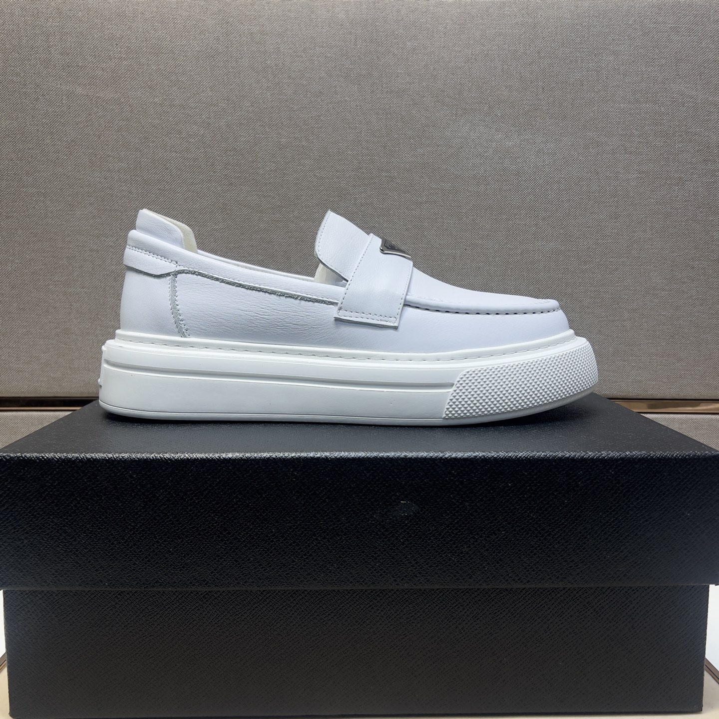 Prada Men's Leather Loafers - Comfortable, Breathable Casual Shoes 4 i1742576023399 4981 0 2