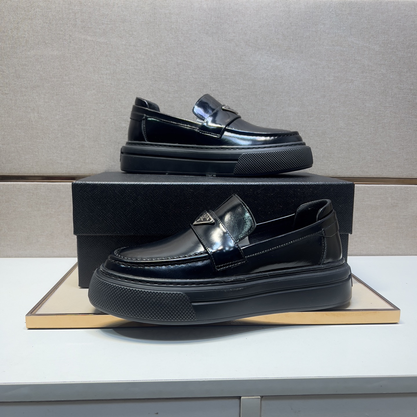 Prada Men's Leather Loafers with Chunky Sole - Stylish & Comfortable 6 i1742576035025 3524 0 4