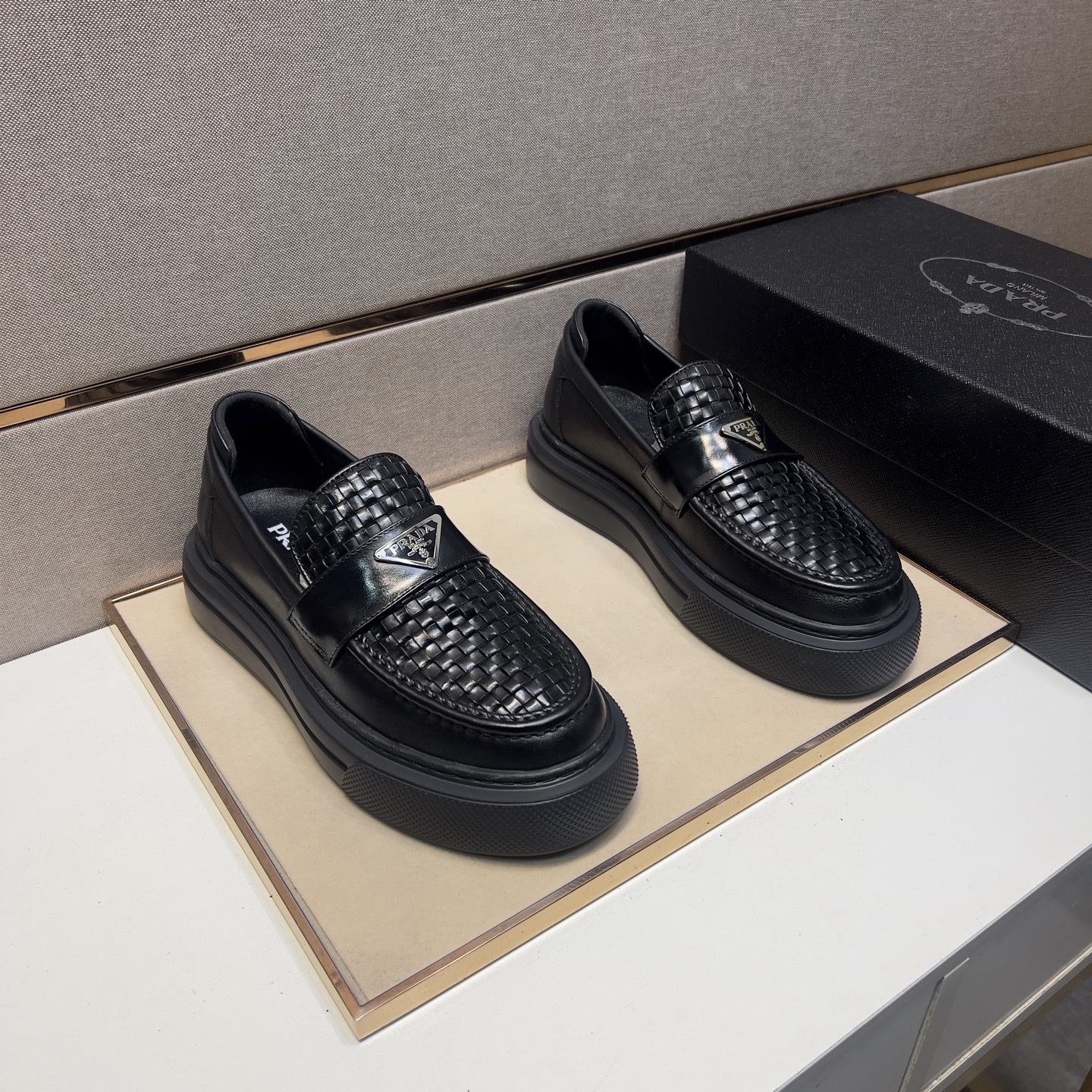 Prada Men's Leather Loafers: Stylish, Comfortable, Sizes 38-44, Available in 4 Colors