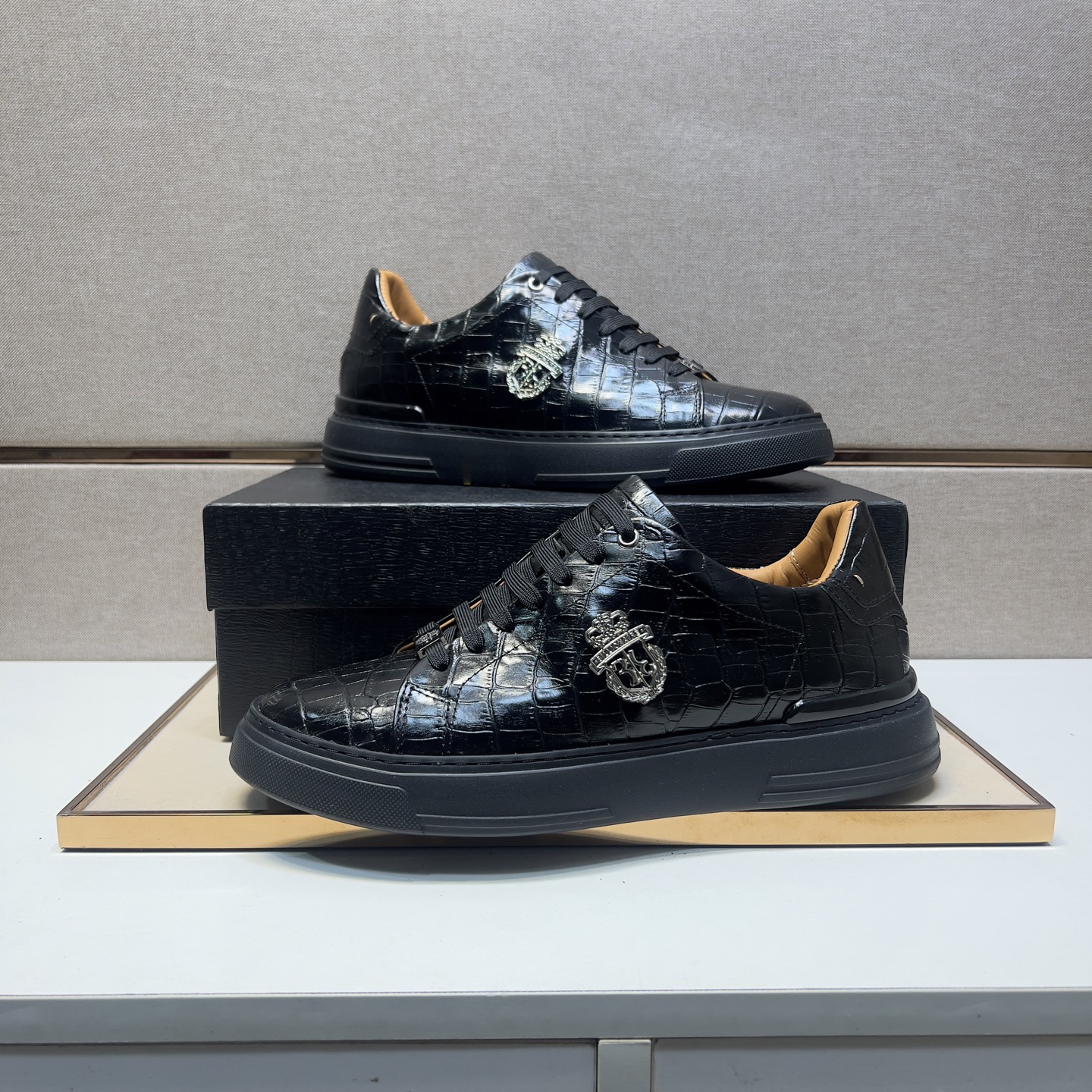 Billionaire 2025 Men's Black Leather Crocodile Embossed Casual Sneakers 6 i1742661176798 9566 0 4