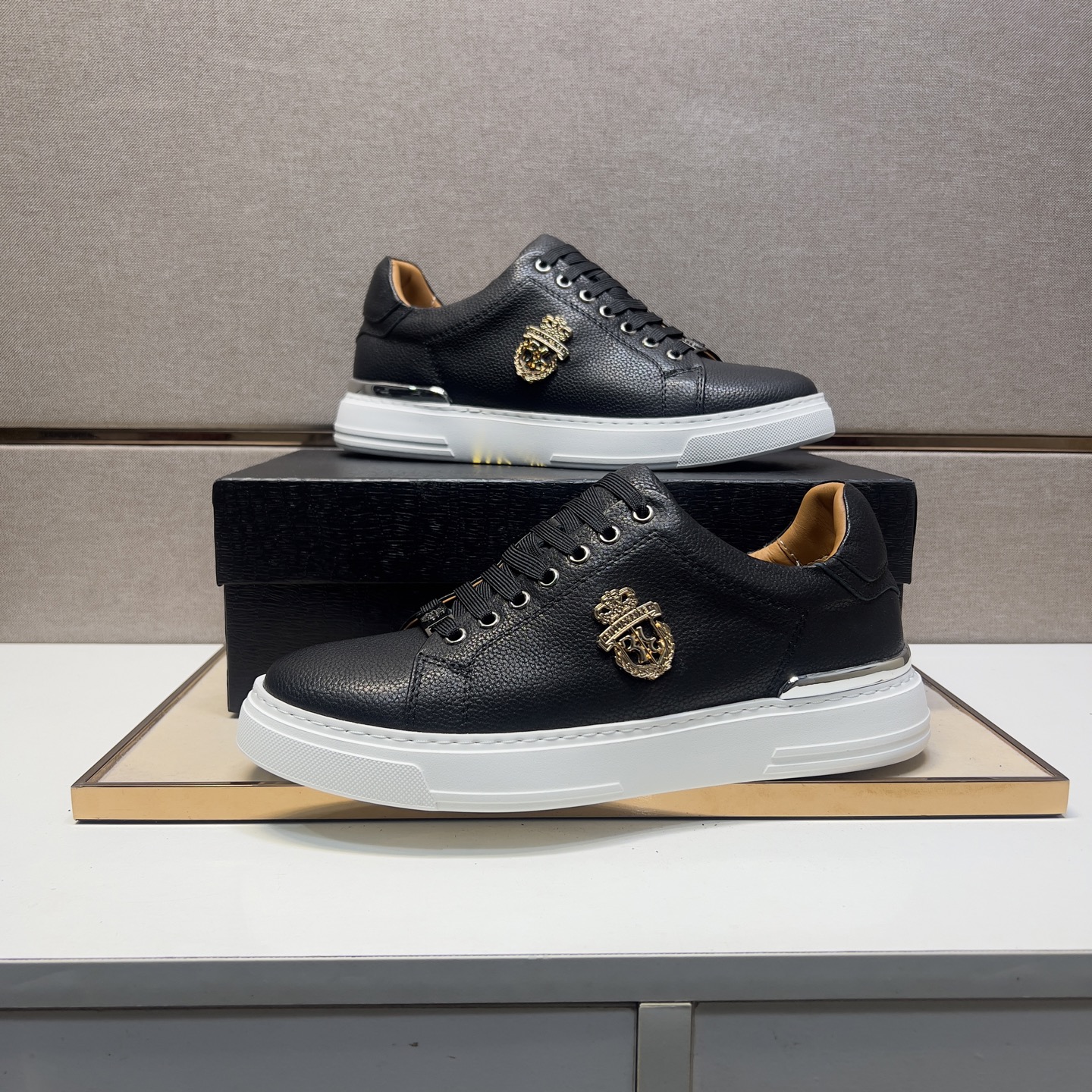 Billionaire Leather Sneakers for Men - Comfortable & Durable, Sizes 39-44 6 i1742661201104 6619 0 4