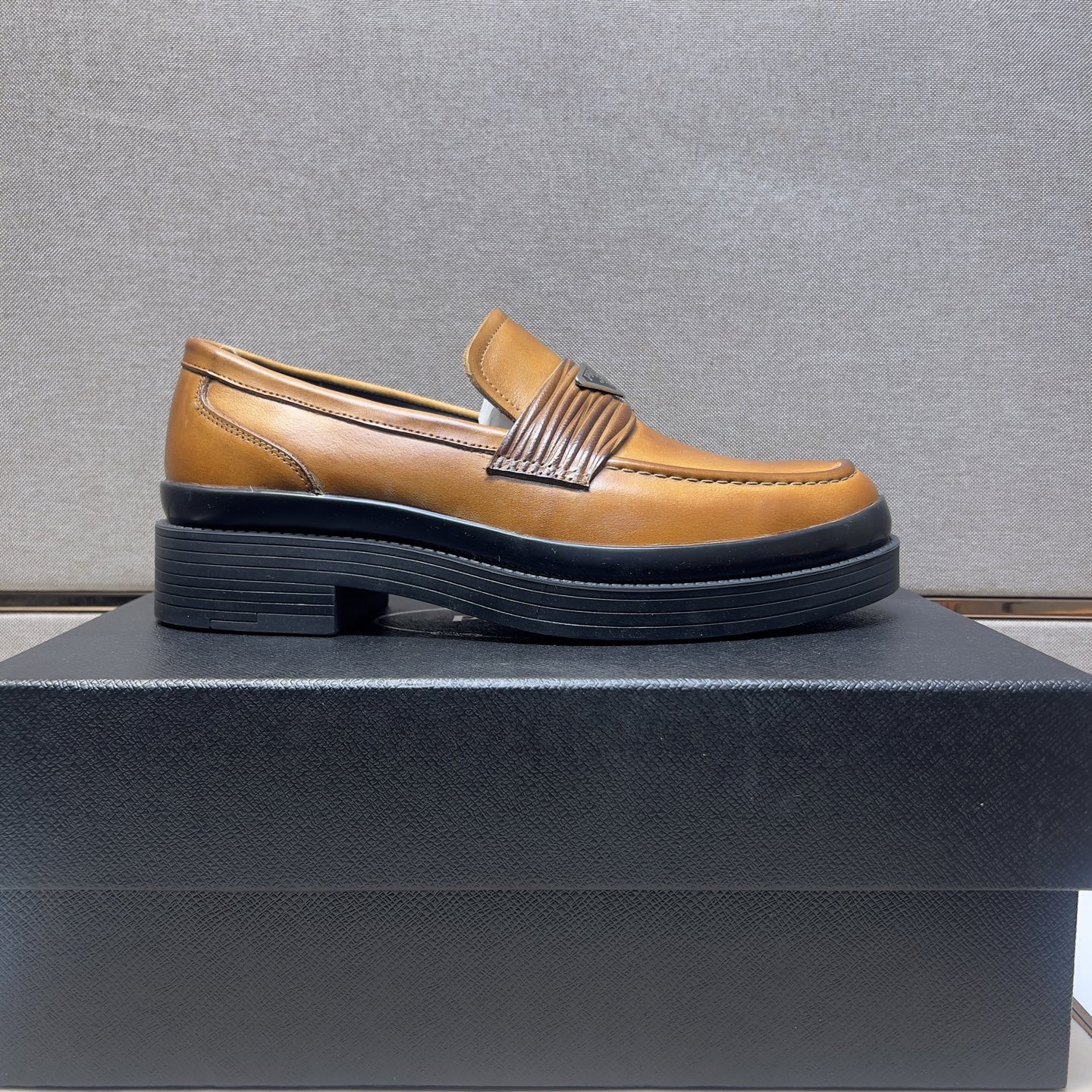 Prada Men's Leather Loafers, Comfortable & Breathable, Sizes 38-44 4 i1742749439512 7427 0 2