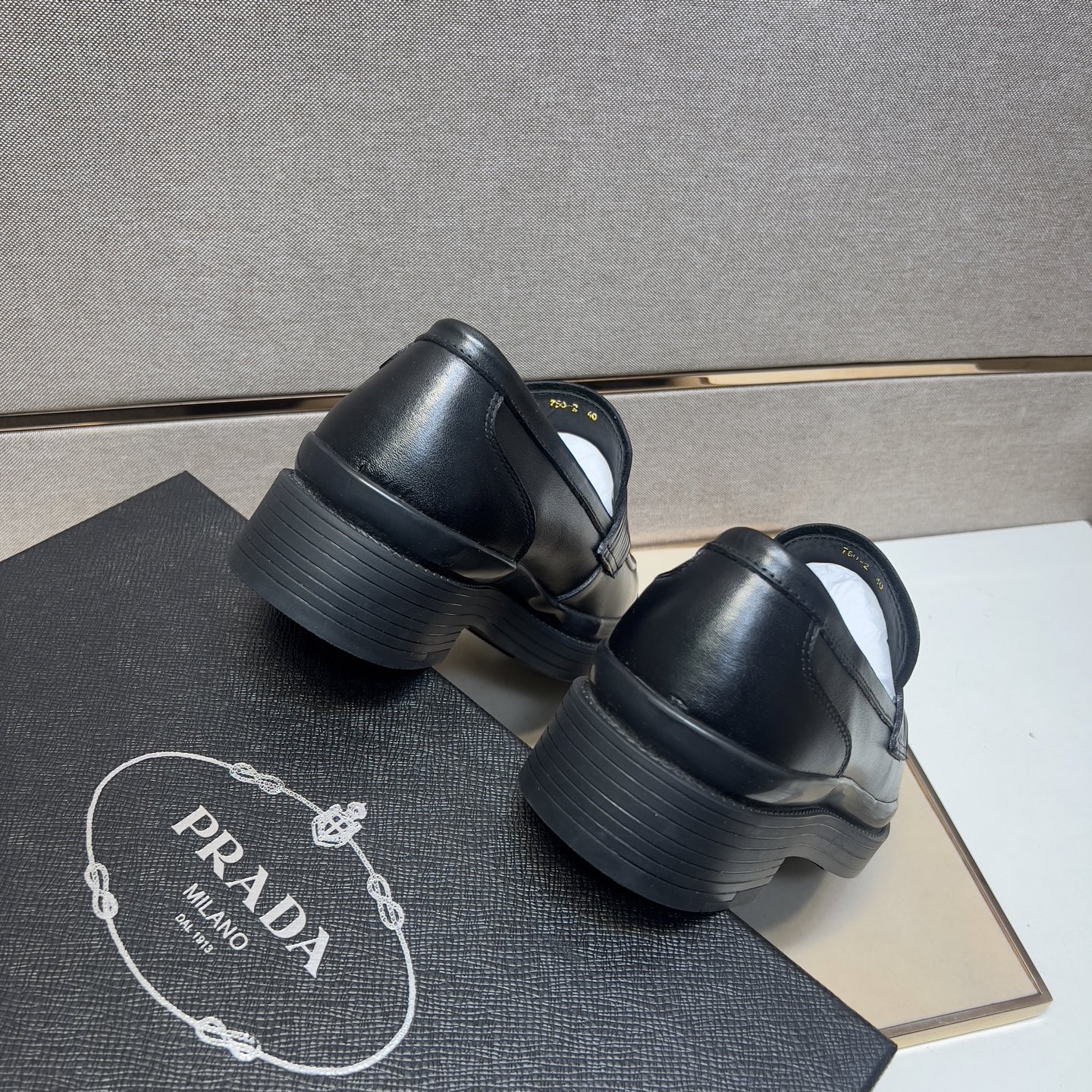 Prada Men's Leather Loafers - Comfortable, Breathable, and Durable Shoes 10 i1742749451127 7745 0 8
