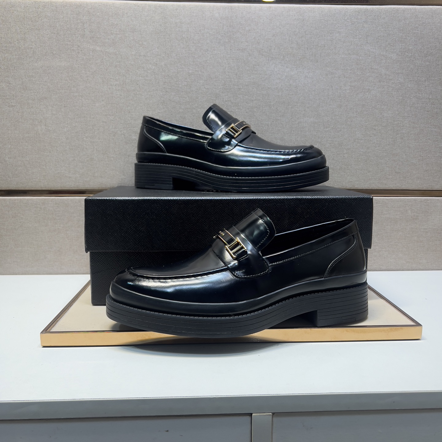 Prada Men's Leather Loafers - Classic Style, Comfortable Fit, Sizes 38-44 6 i1742749473707 5041 0 4