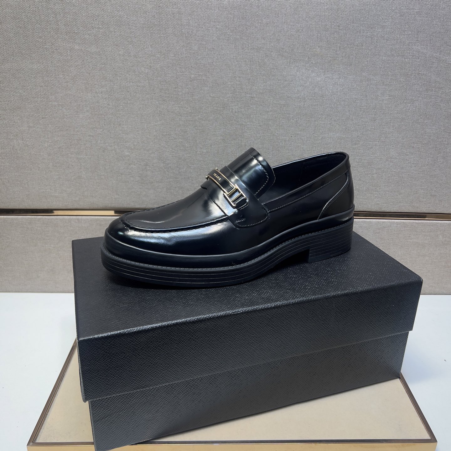 Prada Men's Leather Loafers - Classic Style, Comfortable Fit, Sizes 38-44 5 i1742749473731 2419 0 3