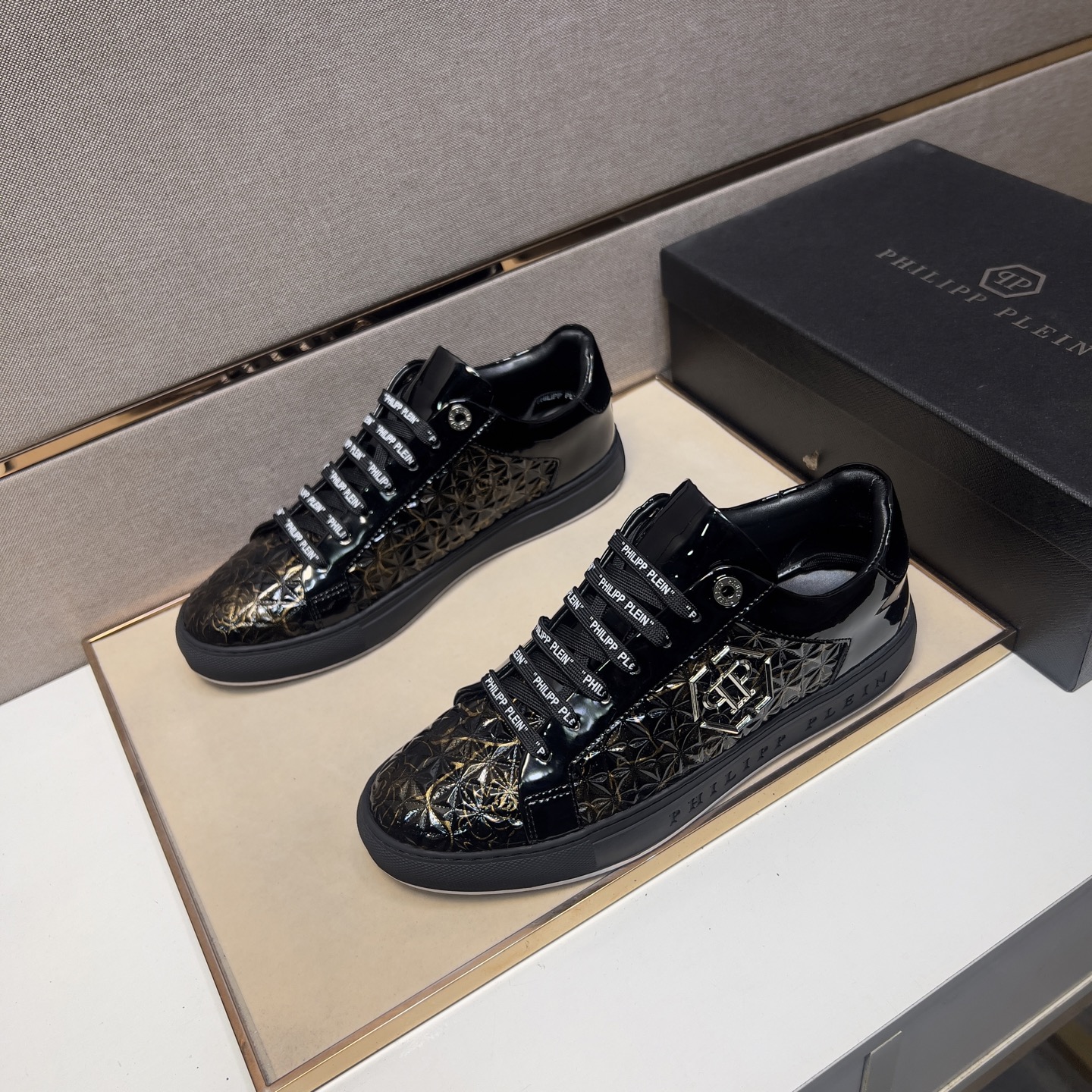 Men's Philipp Plein Black Leather Lace-Up Fashion Sneakers Size 38-44 3 i1742832868077 923 0 1