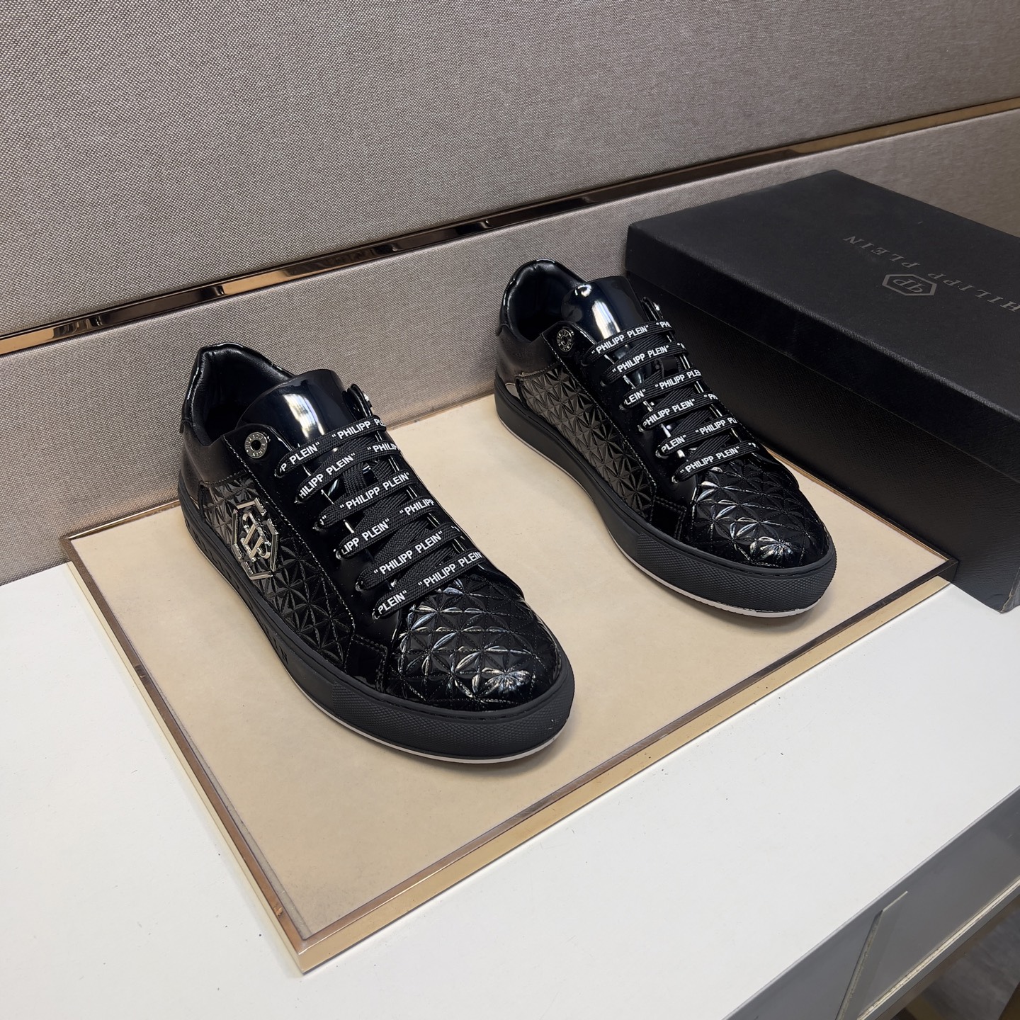 Philipp Plein Men's Black Leather Sneakers - Fashionable & Comfortable 1 Philipp Plein Men's Black Leather Sneakers - Fashionable & Comfortable