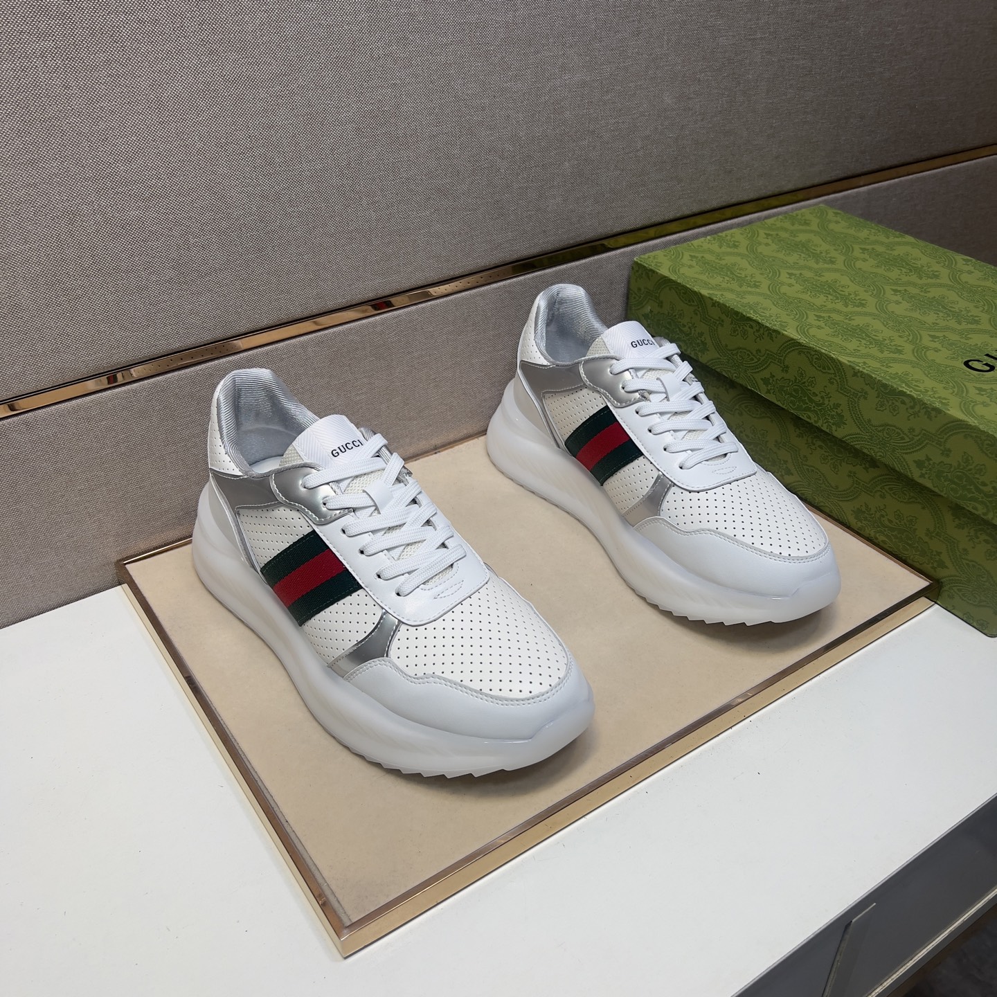 Gucci Men's White Leather Lace-Up Sneakers with Web Stripe Detail 2 i1742833489250 6401 0 0