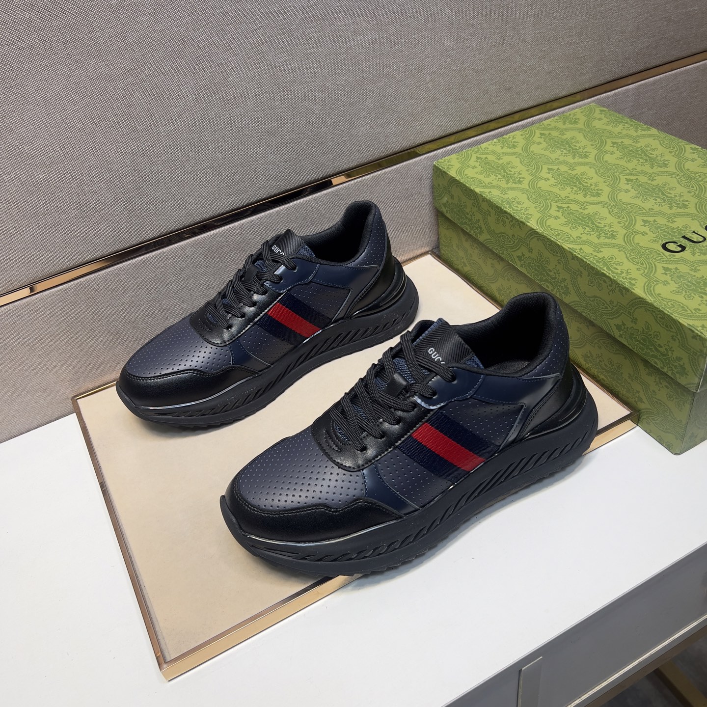 Gucci Men's Leather Sneakers with Web Stripe | Comfortable & Stylish 3 i1742833522001 2654 0 1
