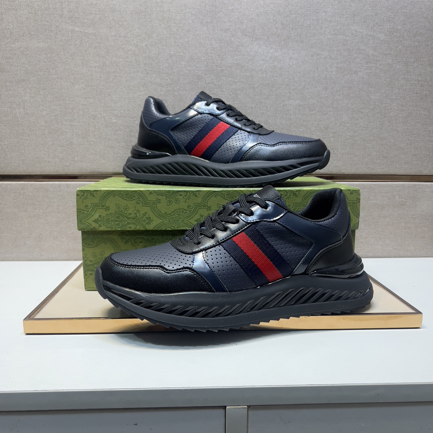Gucci Men's Leather Sneakers with Web Stripe | Comfortable & Stylish 6 i1742833523596 2021 0 4
