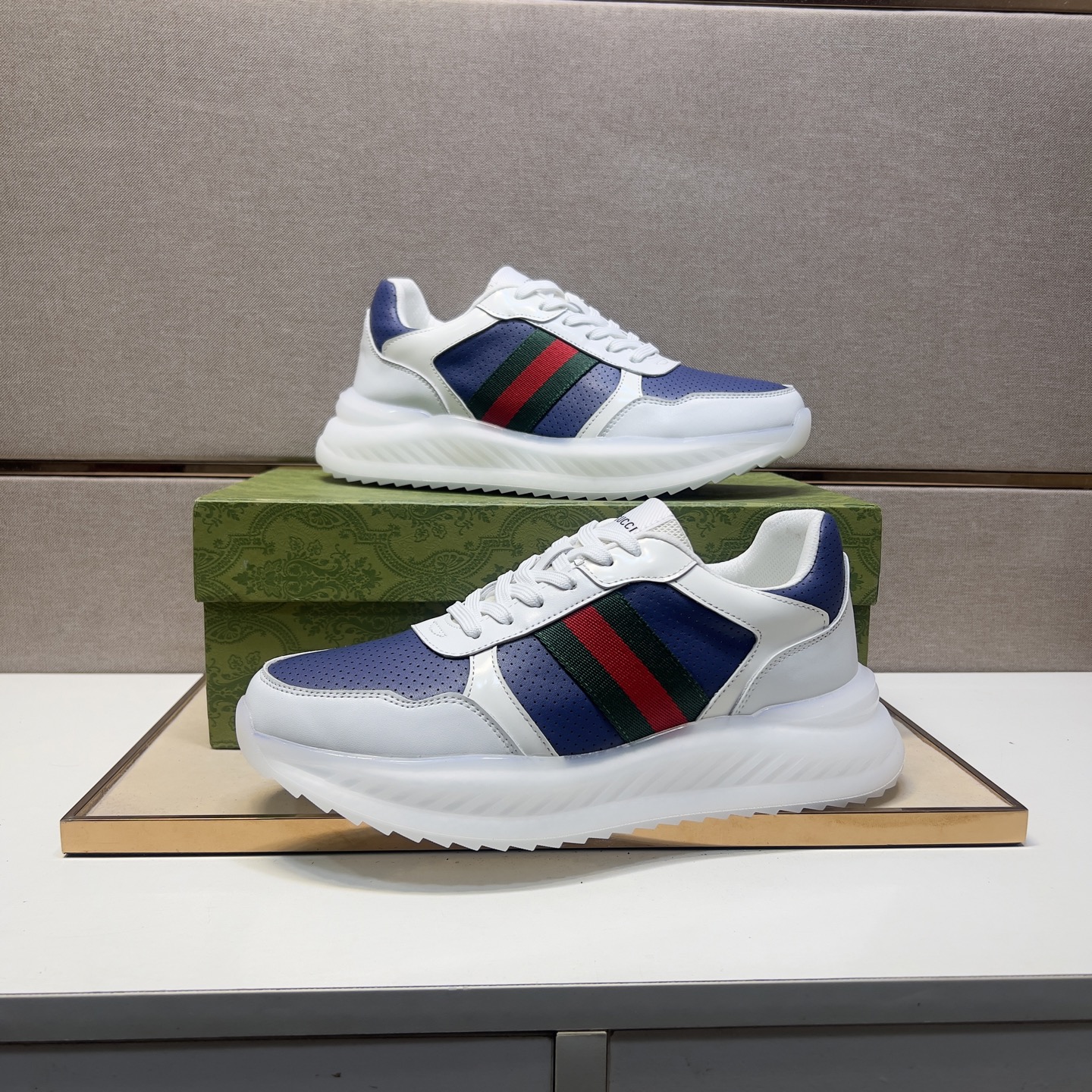 Gucci Men's Blue and White Leather Sneakers with Signature Stripe - Comfortable Fit 6 i1742833535553 4326 0 4