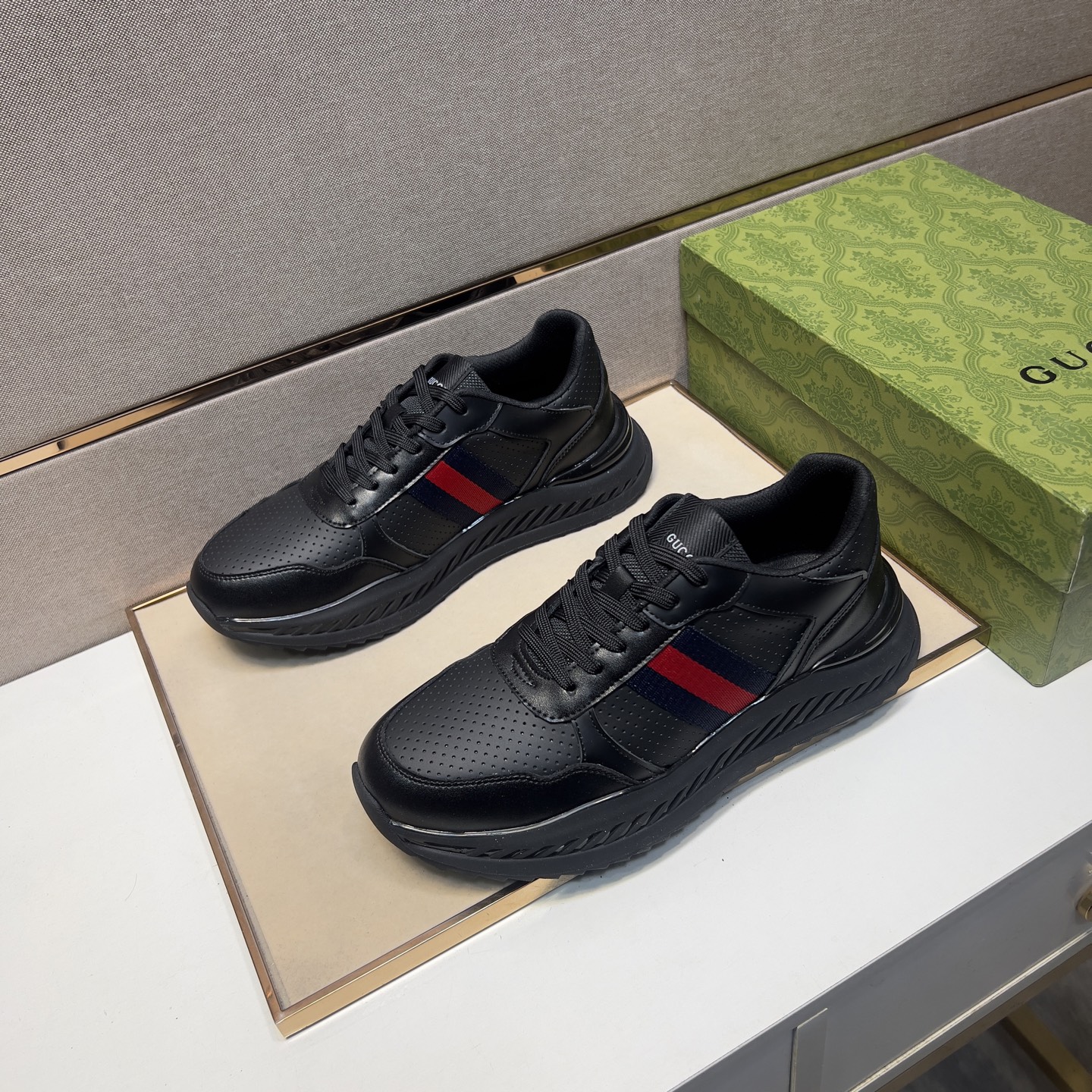 Gucci Men's Black Leather Sneakers with Signature Stripe - Size 38-44 3 i1742833549395 6728 0 1