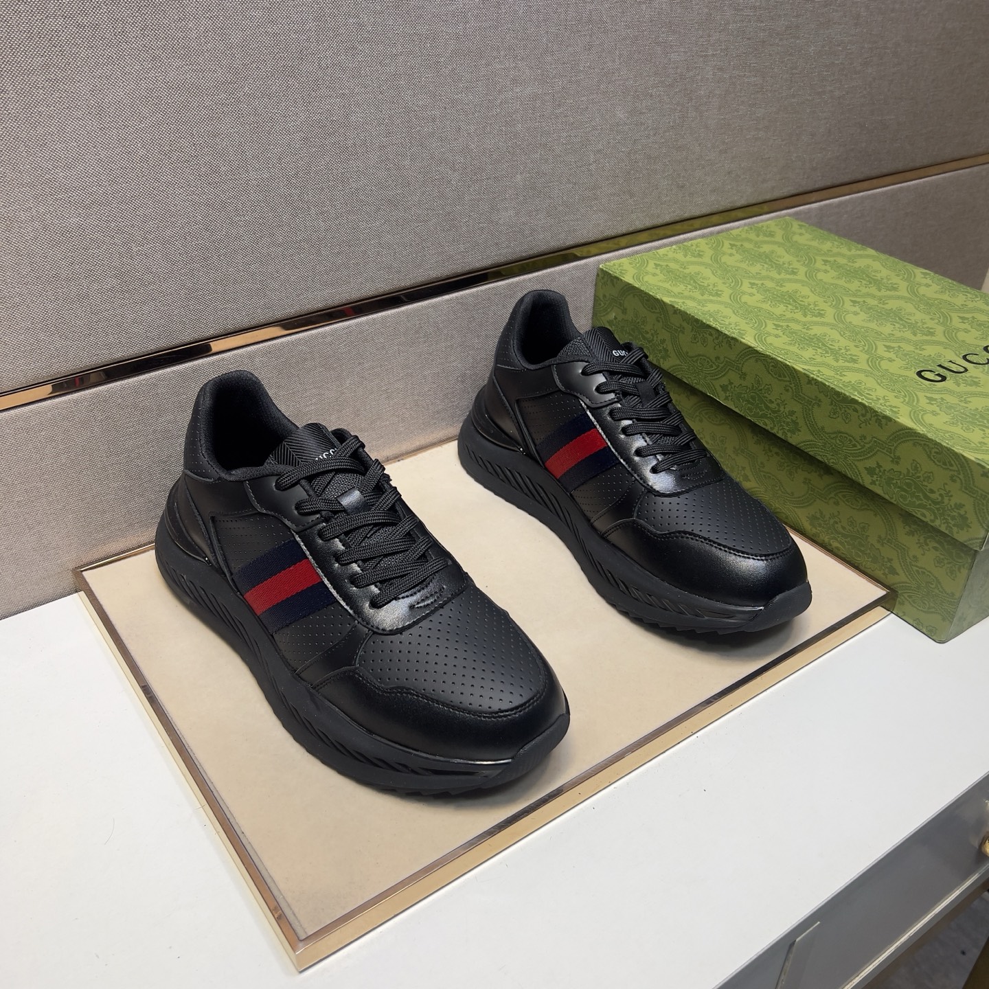 Gucci Men's Black Leather Sneakers with Signature Stripe - Size 38-44 1 Gucci Men's Black Leather Sneakers with Signature Stripe - Size 38-44
