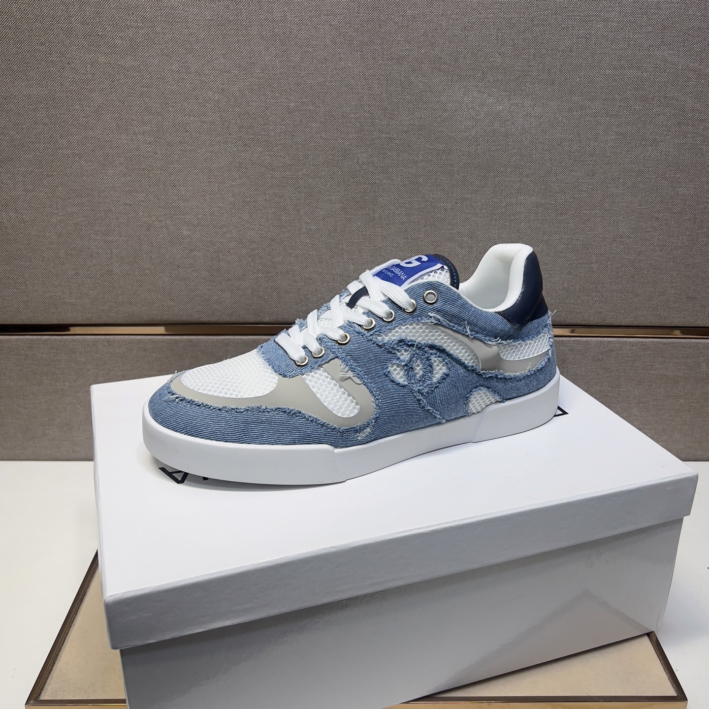 Dolce & Gabbana Denim & Mesh Sneakers Comfortable Breathable Couple Shoes 5 i1742921353737 9606 0 3