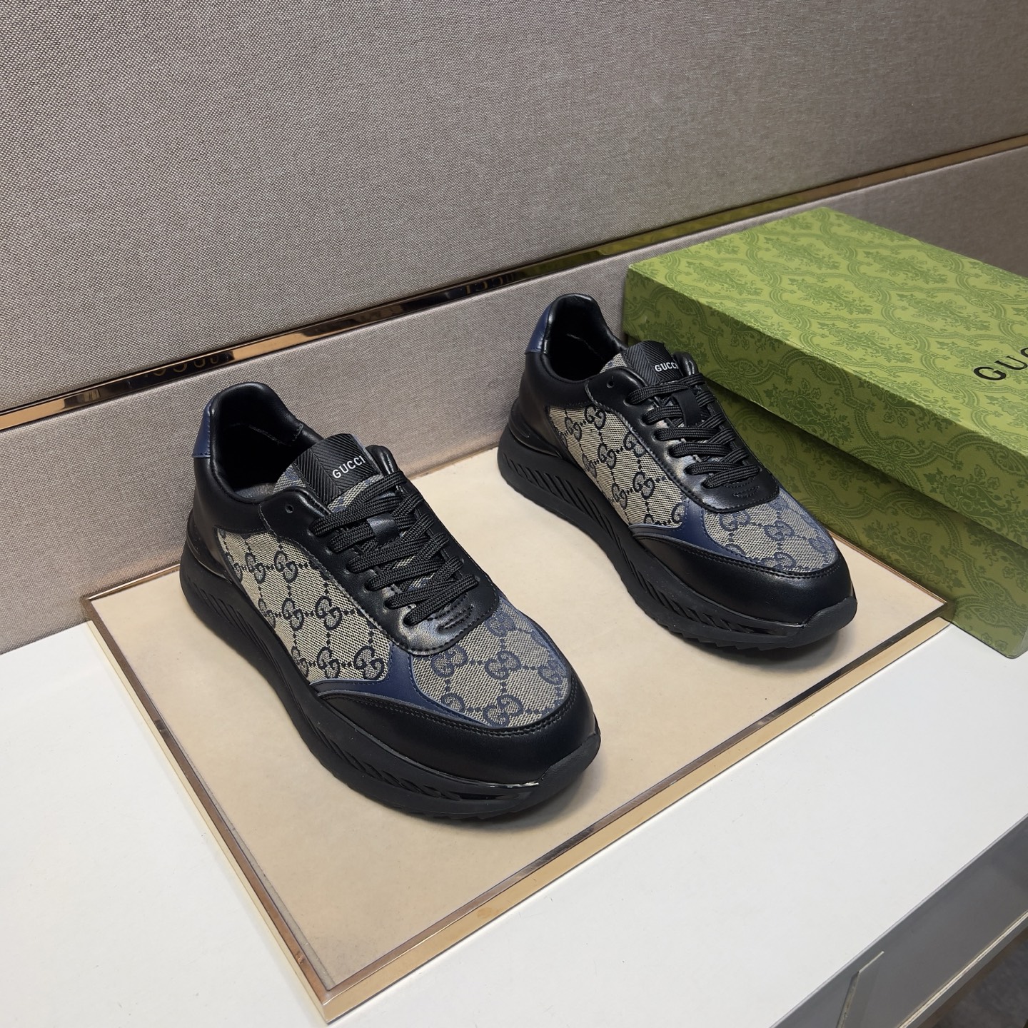 NO:275272,[Ancient ~] Men's casual shoes are available simultaneously in 2025z cabinet. Size: 38-44# The 4-color uppers are made of multi-material spliced ​​leather inner lining, comfortable and breathable, the original sole is comfortable and wear-resistant, and the real shot is even better.19860909【古～】男士休闲鞋 2025z柜同步发售 码数:38-44# 4个颜色鞋面选用多材质拼接真皮内里,舒适透气,鞋底原版舒适耐磨大底,实物拍摄实物更赞,,Men's shoes