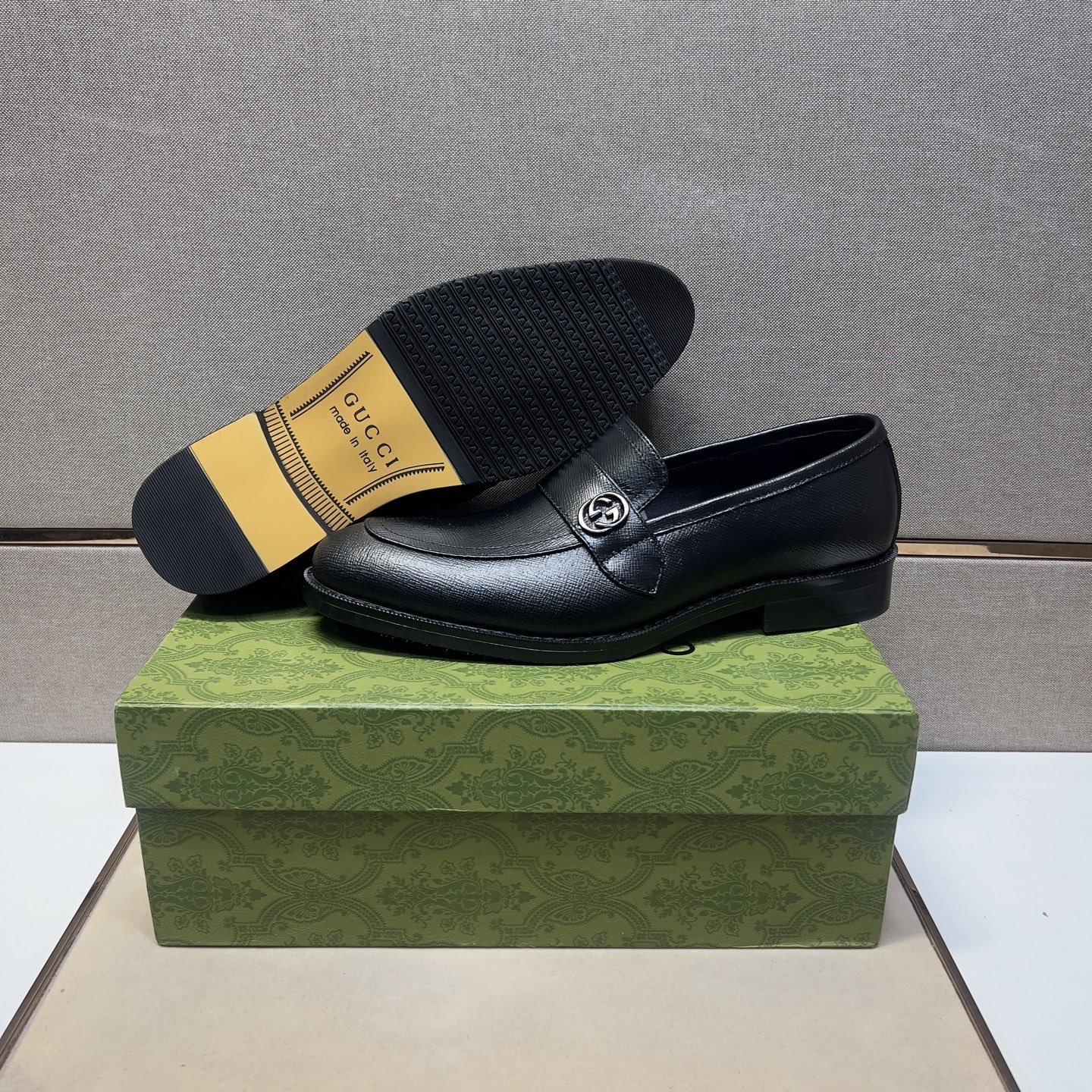Elegant Leather Loafers for Men - Comfortable and Stylish Dress Shoes 9 i1743440521504 7865 0 7