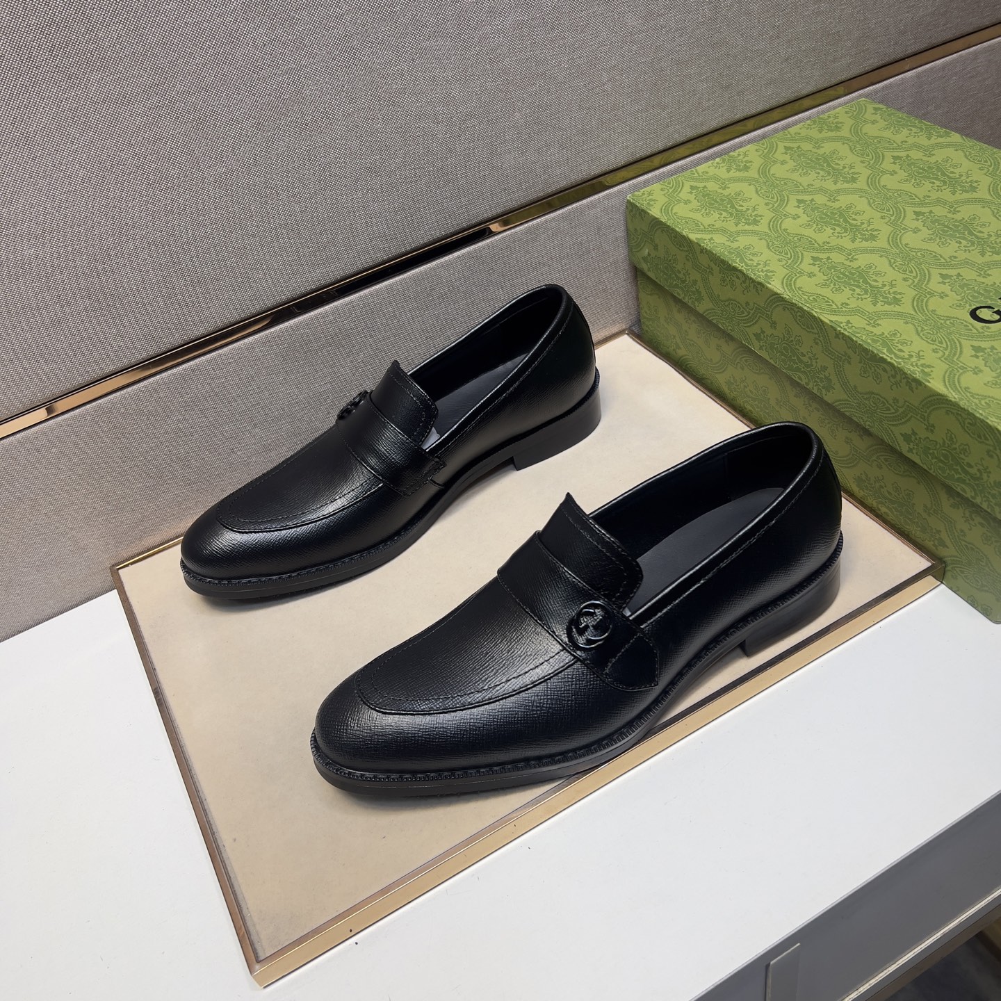 Elegant Leather Loafers for Men - Comfortable and Stylish Dress Shoes 3 i1743440521530 2944 0 1