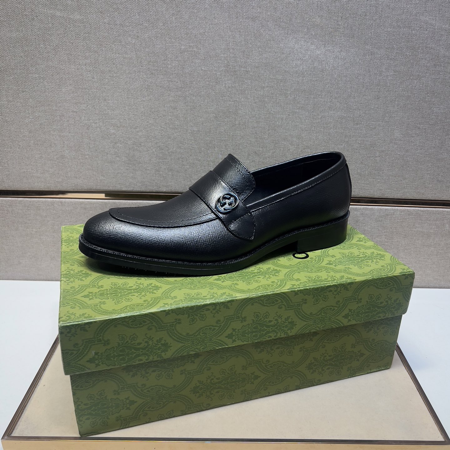 Elegant Leather Loafers for Men - Comfortable and Stylish Dress Shoes 5 i1743440522302 2752 0 3