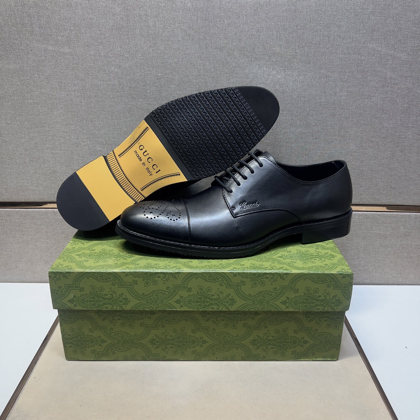 Gucci Men's Leather Lace-Up Oxford Dress Shoes, Black, Sizes 39-44 9 i1743440609034 5542 0 7
