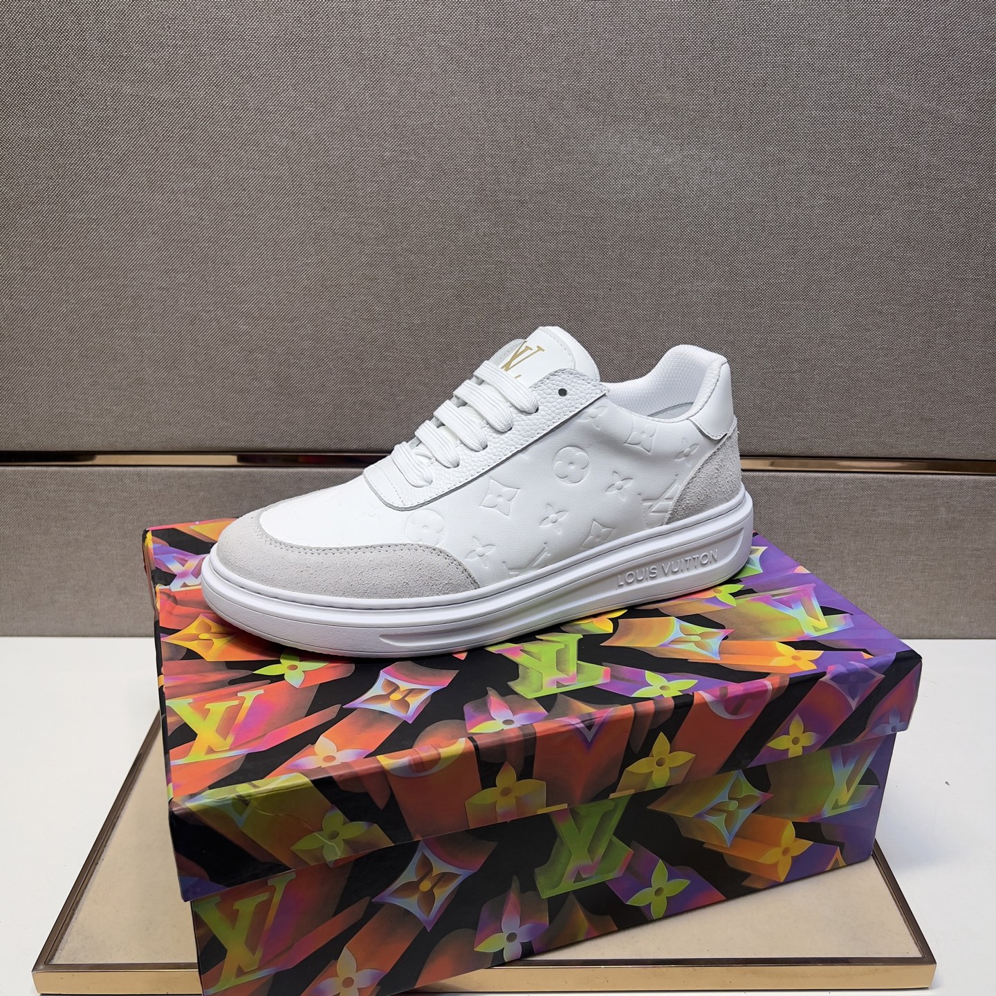 Louis Vuitton Men's White Leather Casual Sneakers Size 38-44 5 i1743526260086 557 0 3