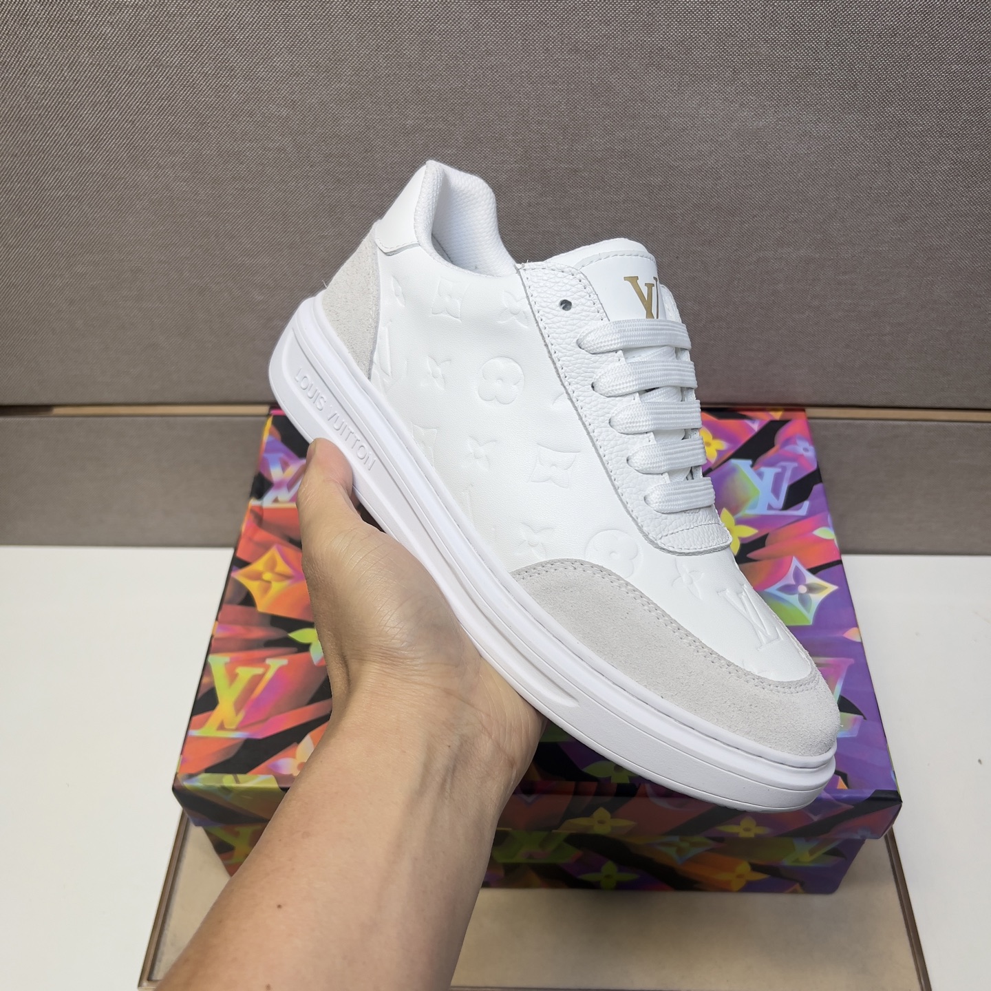 Louis Vuitton Men's White Leather Casual Sneakers Size 38-44 7 i1743526261698 3596 0 5
