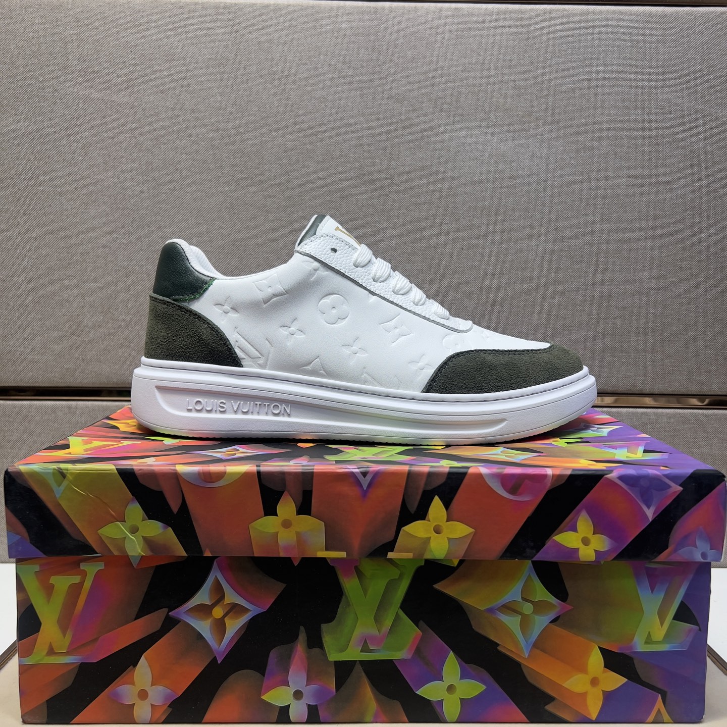 Louis Vuitton Men's Casual Sneakers - Comfortable & Breathable, Sizes 38-44 4 i1743526277878 4818 0 2
