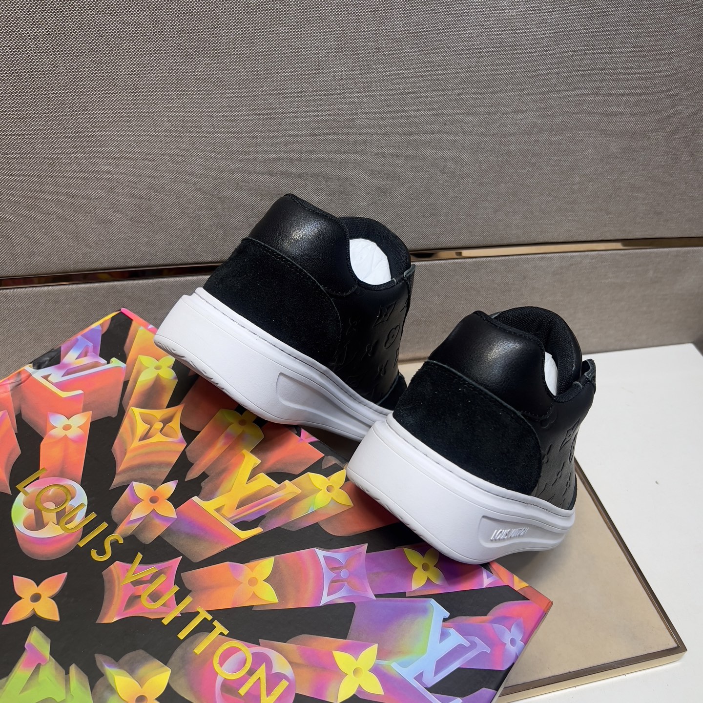 Louis Vuitton Men's Black Leather Casual Sneakers - Size 38-44 10 i1743526289368 5668 0 8