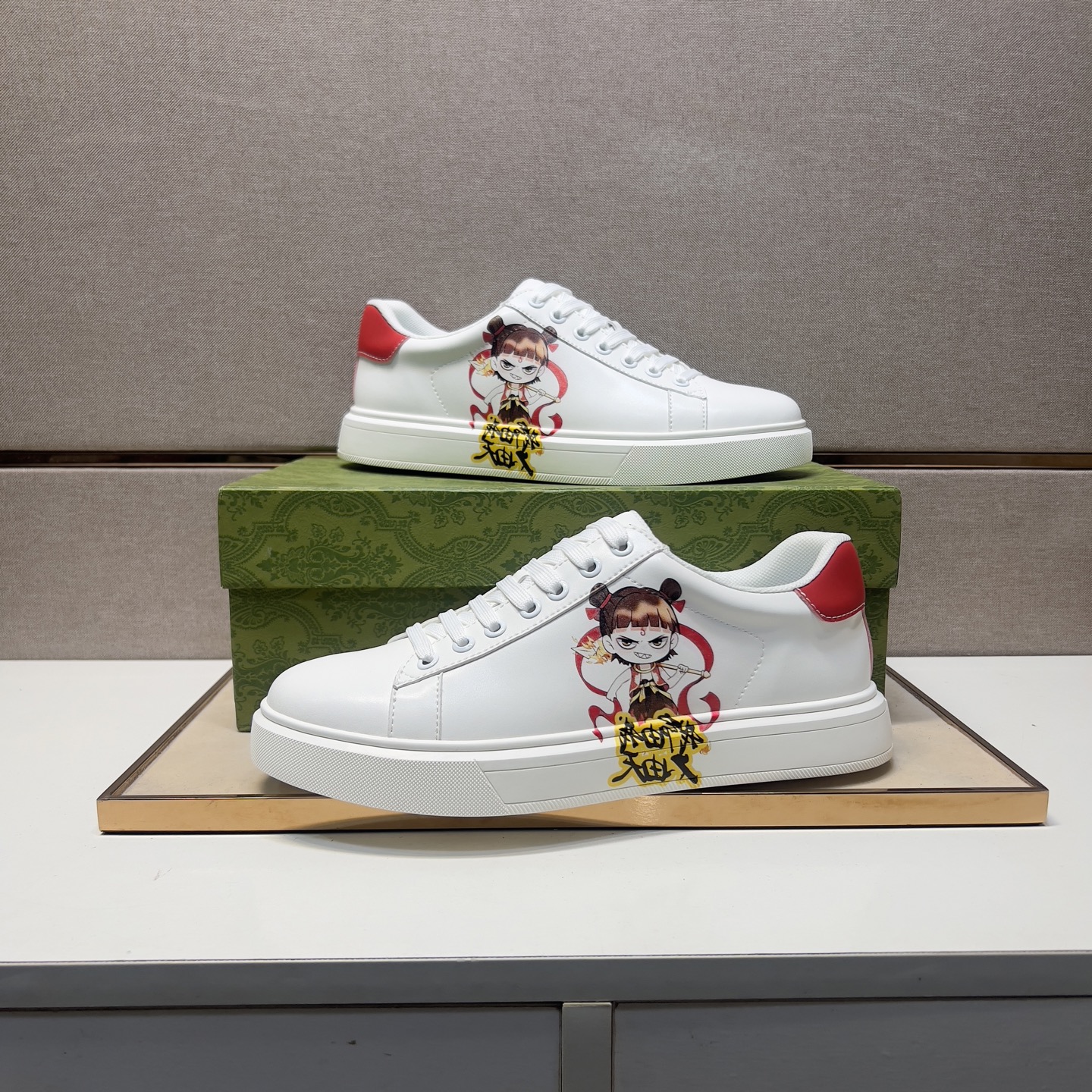Gucci Men's White Leather Ace Sneaker with Cartoon Character and Red Heel 6 i1744043881271 1298 0 4