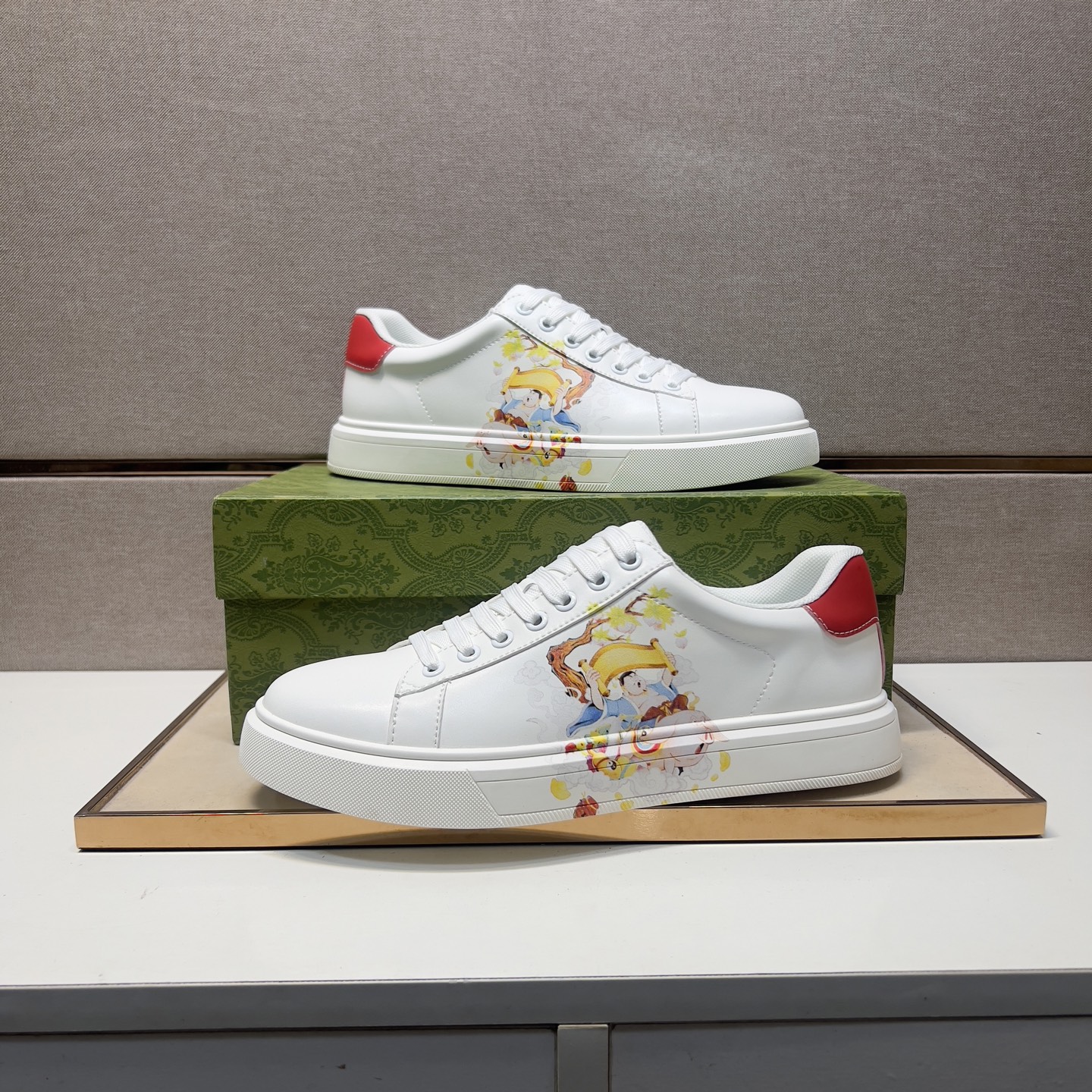 Gucci Men's Ace Sneaker with Cartoon Print, Classic White Leather Shoes 6 i1744043924793 2221 0 4