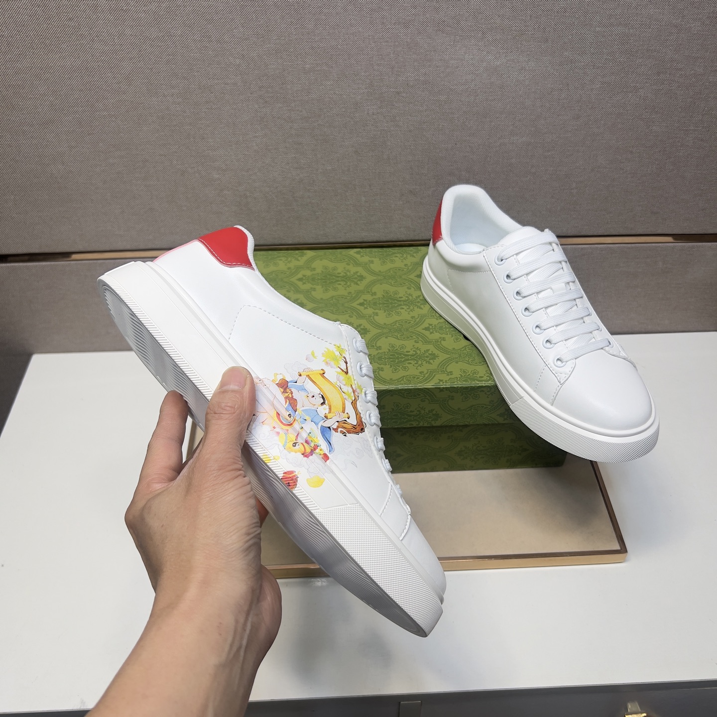 Gucci Men's Ace Sneaker with Cartoon Print, Classic White Leather Shoes 8 i1744043924858 1771 0 6