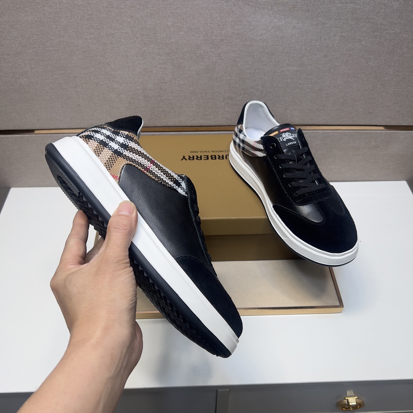 Burberry Men's Leather Sneakers with Signature Check, Black/Archive Beige 8 i1744820110589 3946 0 6