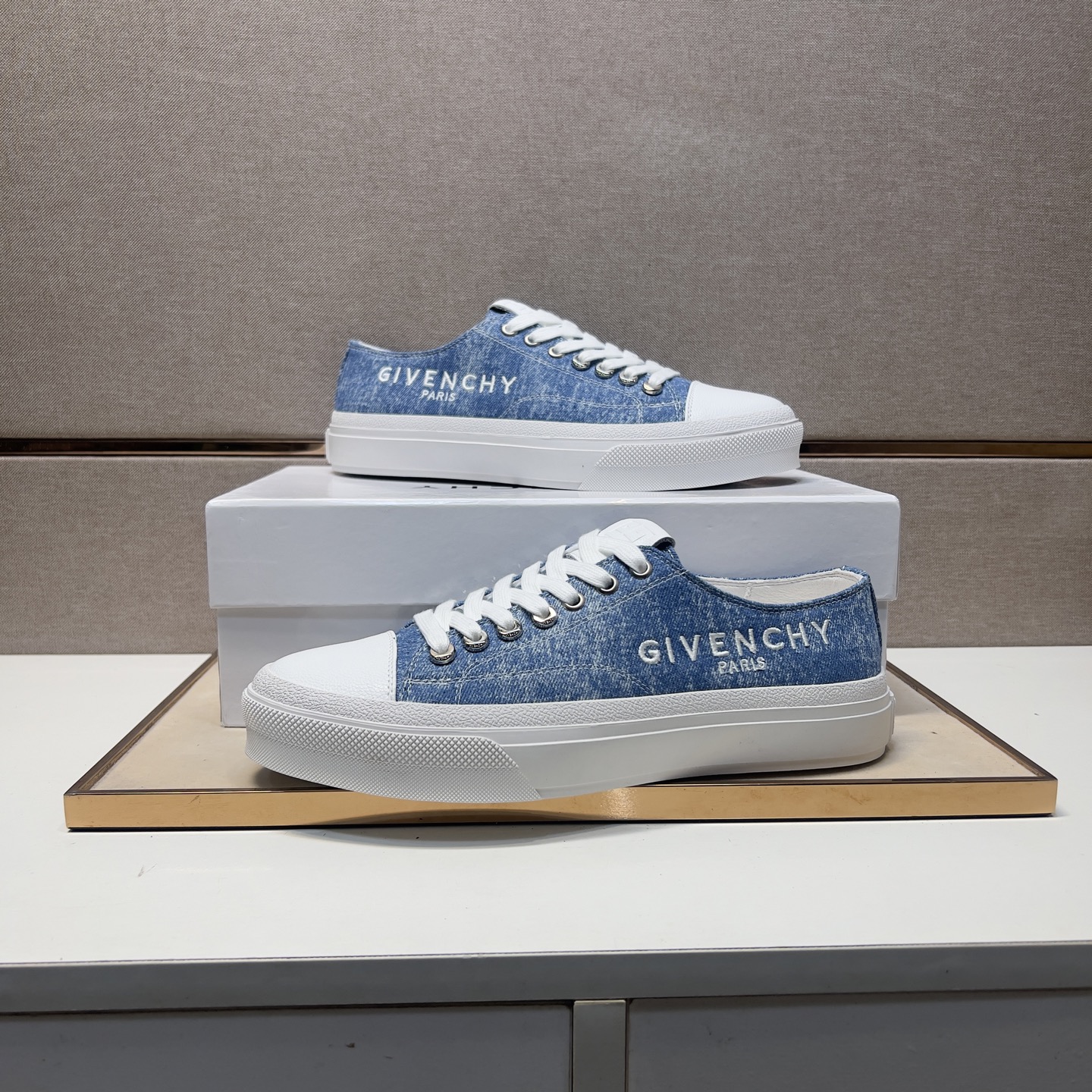 Givenchy Men's Casual Denim Sneakers With Leather Lining-Comfortable 6 i1745340684843 5753 0 4