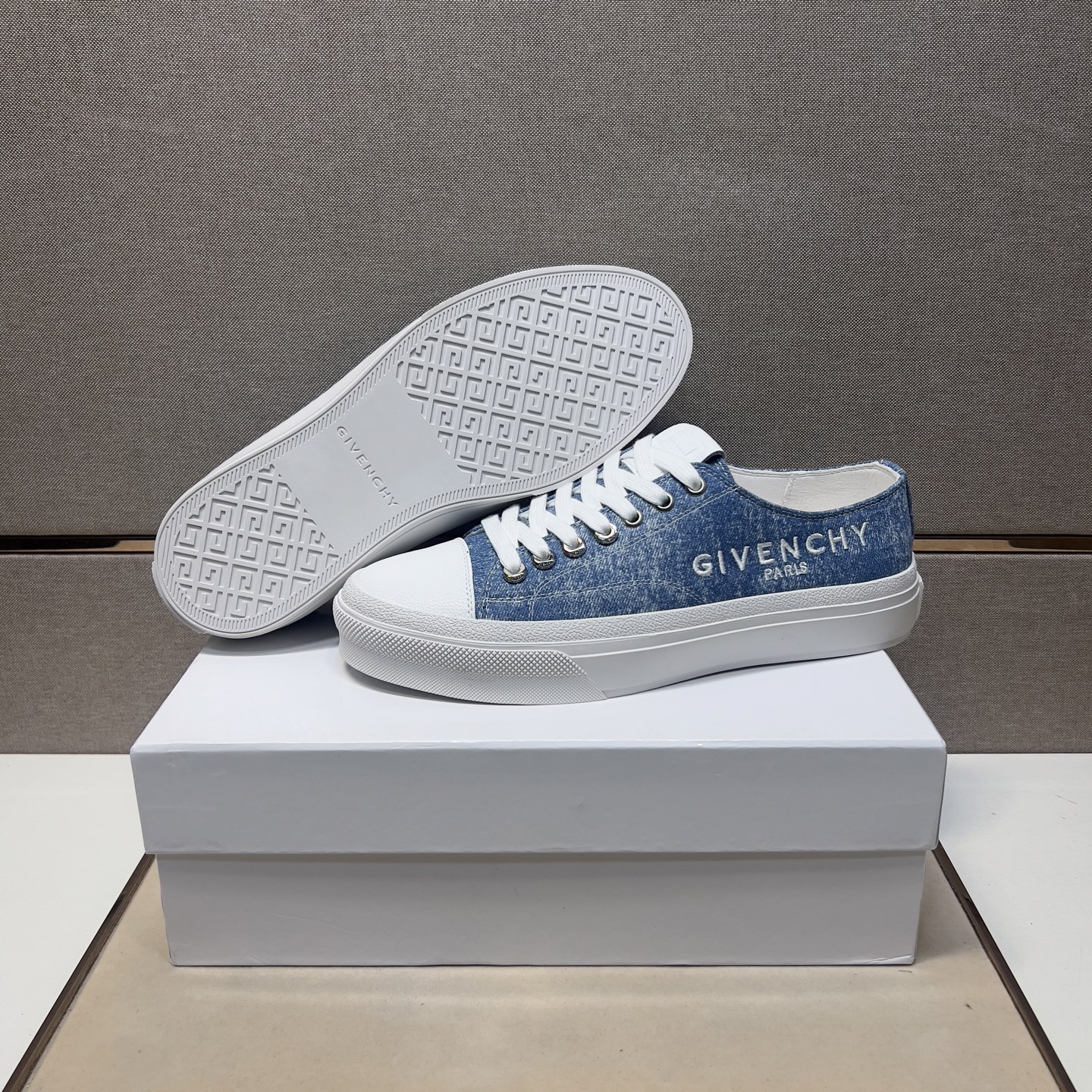 Givenchy Men's Casual Denim Sneakers With Leather Lining-Comfortable 9 i1745340684885 5728 0 7