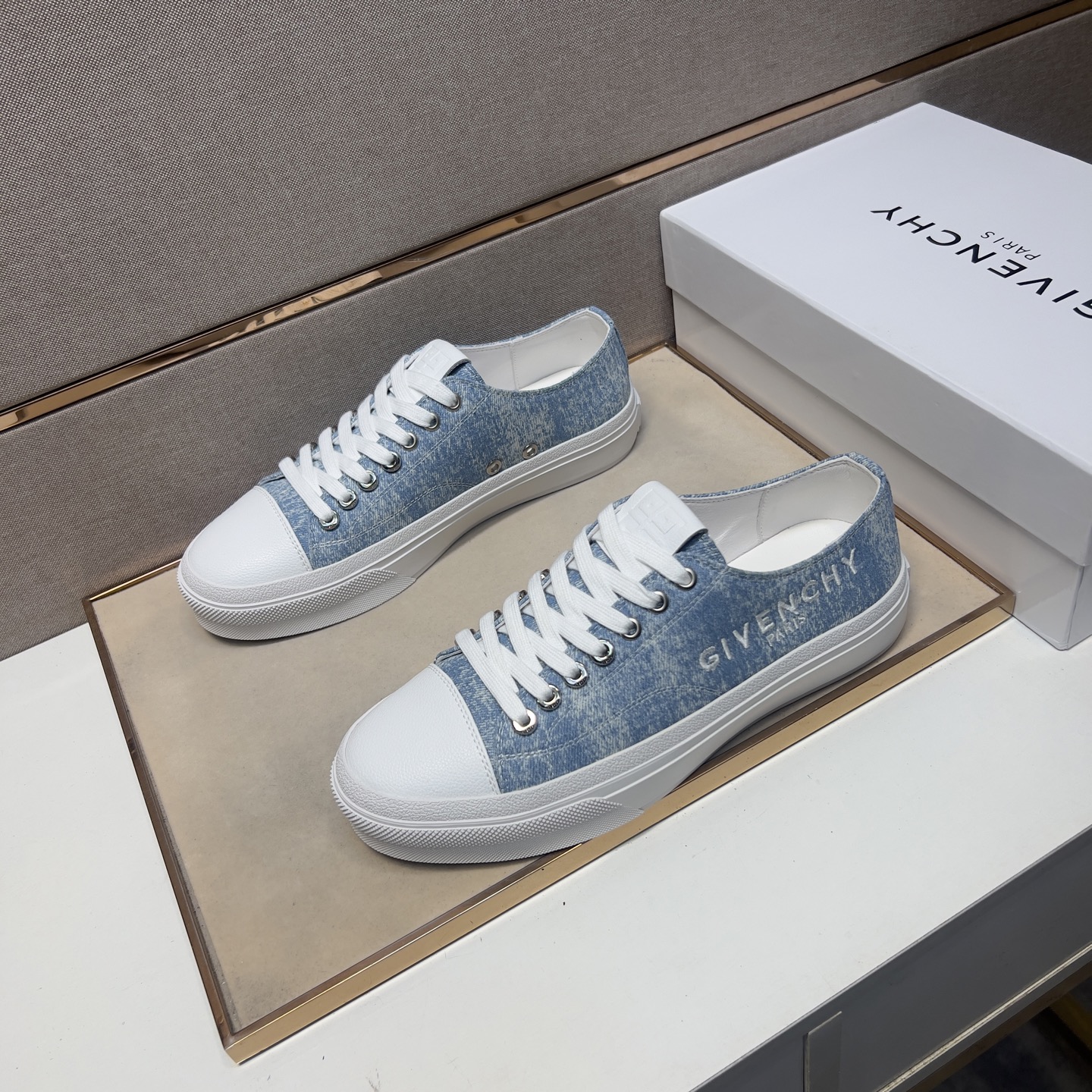 Givenchy Men's Casual Sneakers in Blue Denim and Leather, Sizes 38-44 3 i1745340762731 2274 0 1