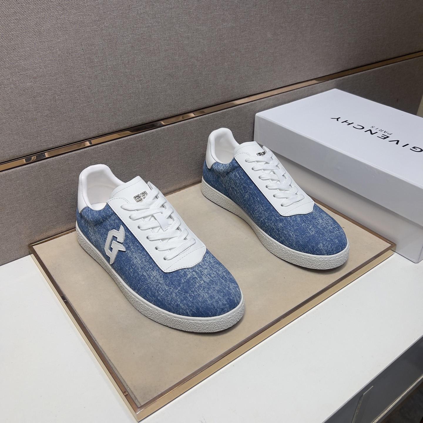 Givenchy Men's Casual Sneakers Blue Denim Leather Trim Size 38-44 1 Givenchy Men's Casual Sneakers Blue Denim Leather Trim Size 38-44