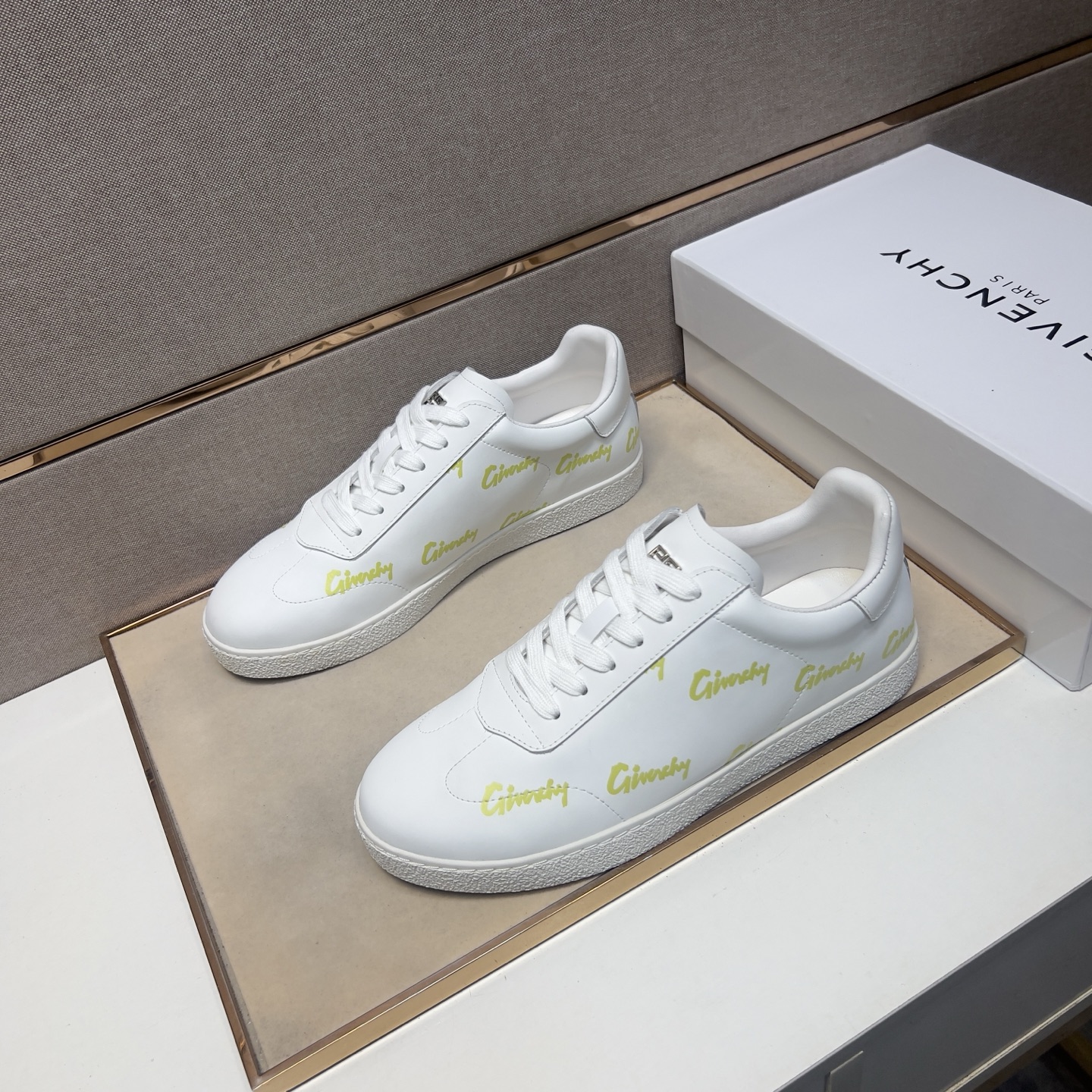 Givenchy Men's City Sport Sneakers in White Leather with Logo Print 3 i1745340890347 3116 0 1