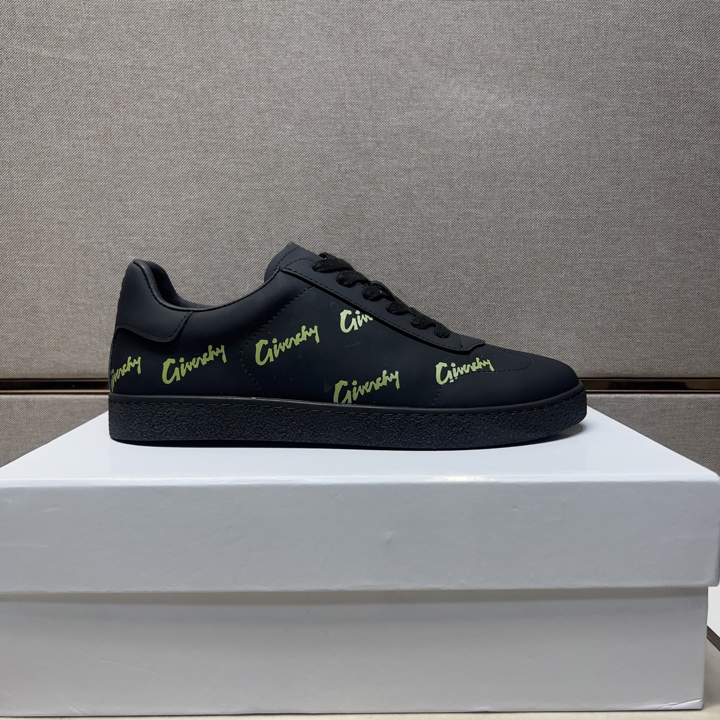 Givenchy Men's Black Leather Sneakers, Sizes 38-44 | Comfortable and Durable 4 i1745340909573 9322 0 2